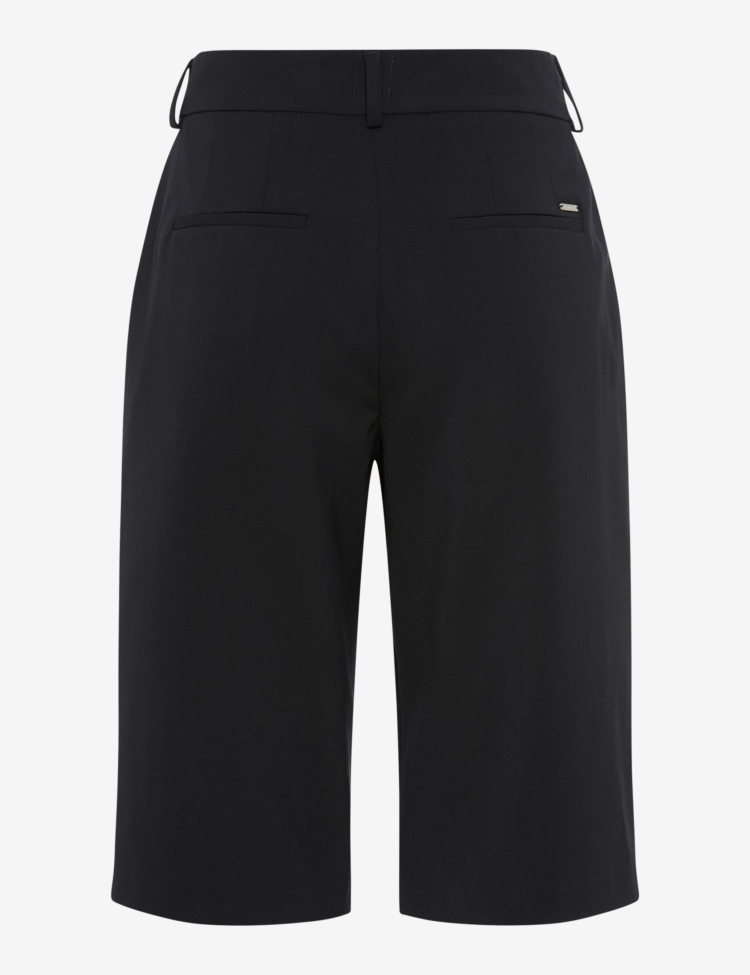 Shades of Blue, Women, Style MILLA B, FREISTELLER_RUECK_ISHOP