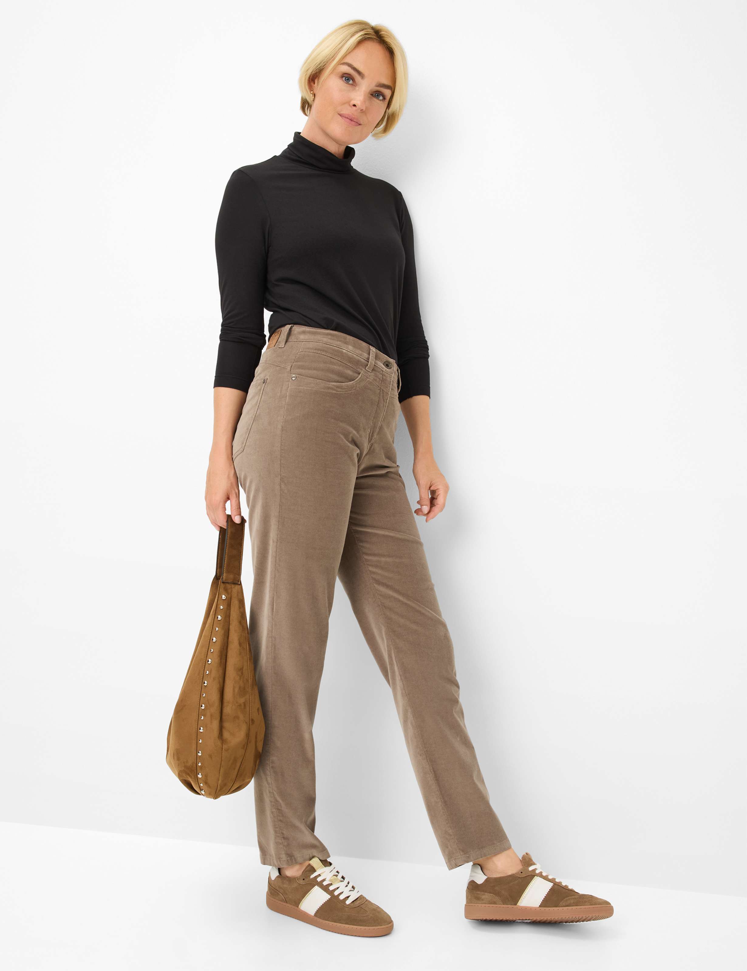 Dames Style CAREN NEW Lichtbruin Comfort Plus Fit Model outfit