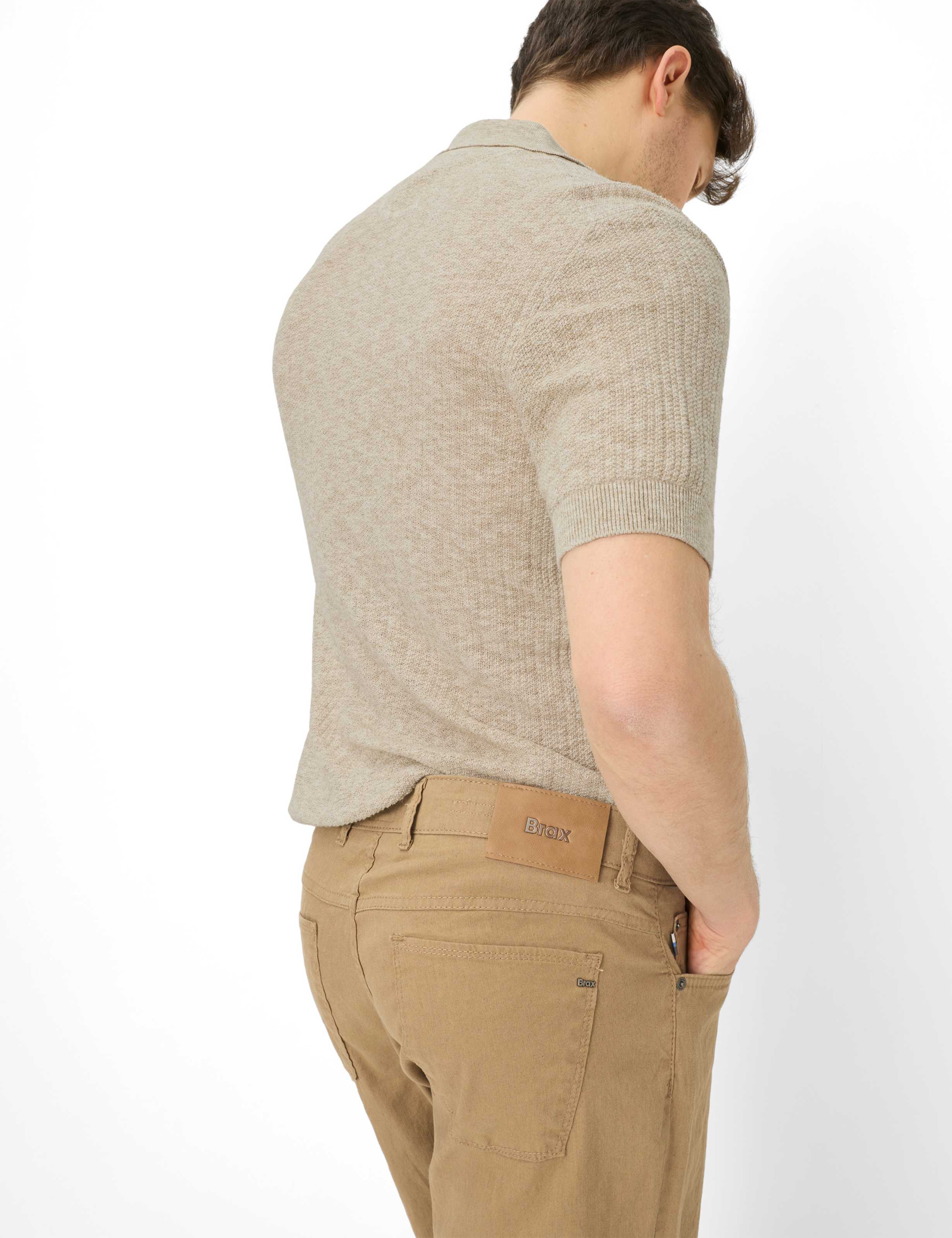 Men Style COOPER L Beige Regular Fit Detail 1