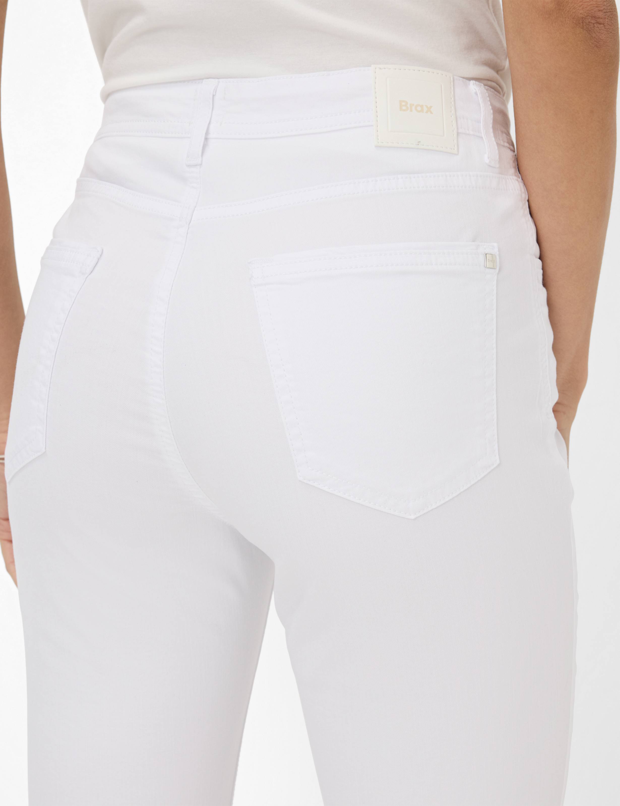 Women Style MARY Denim White Regular Fit Detail 2
