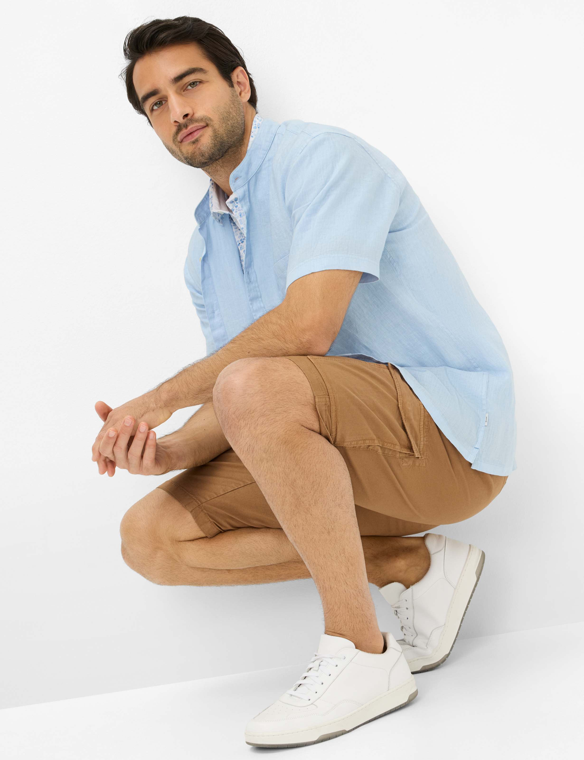 Men Style BRAZIL Brown Regular Fit Detail 1