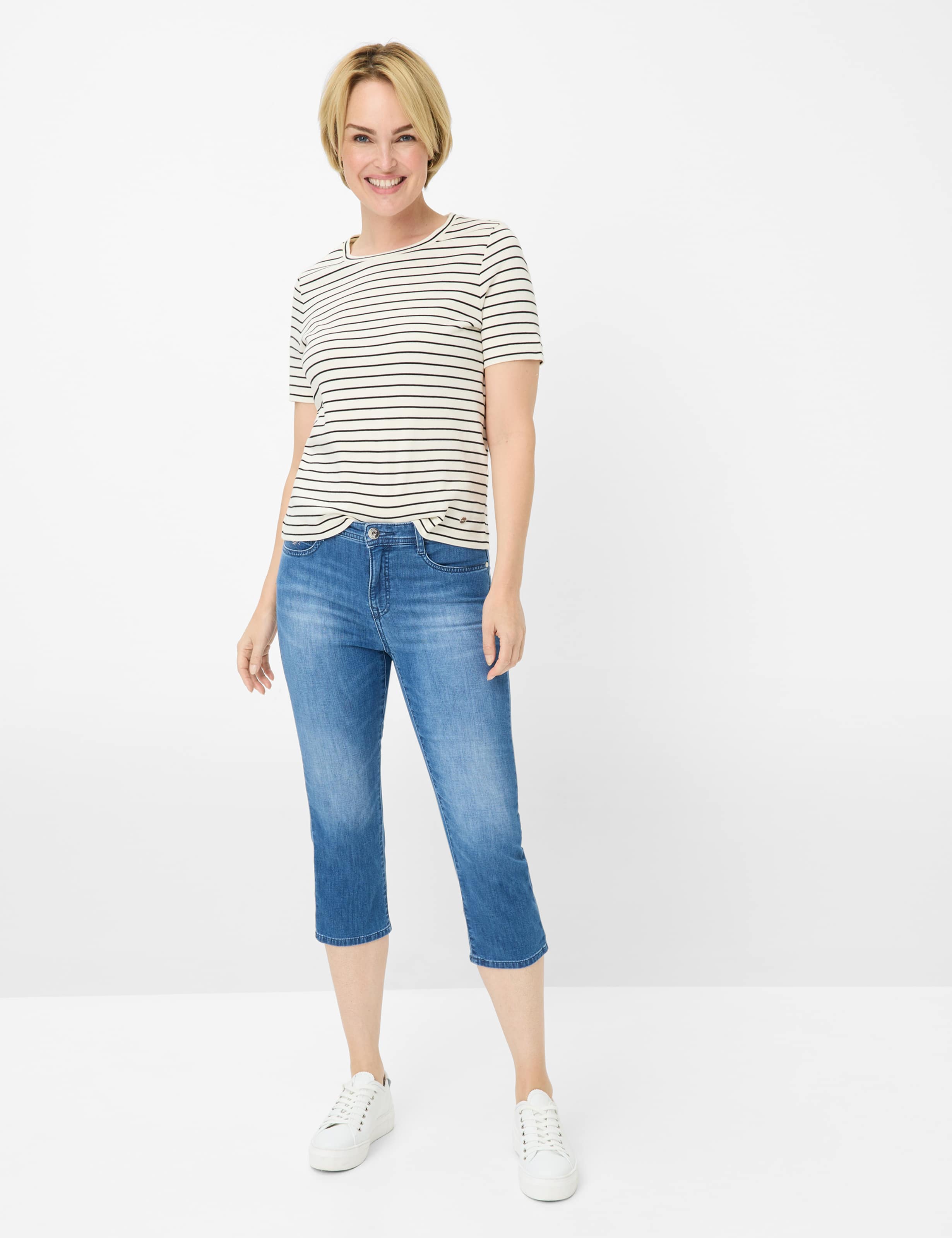 Damen Style MARY C Denim Blau Regular Fit Model Outfit