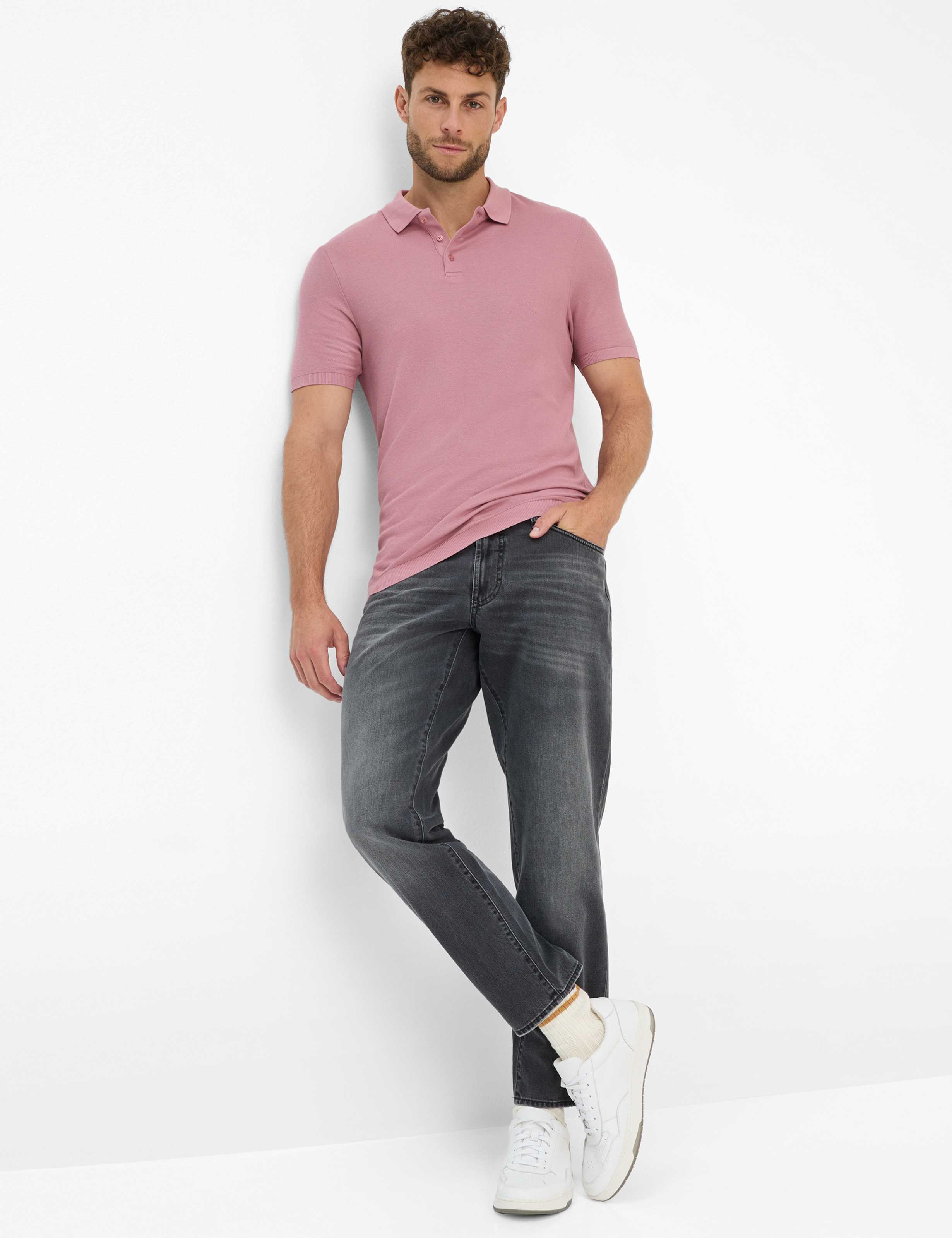 Men Style PARVIS Rose  Model Outfit