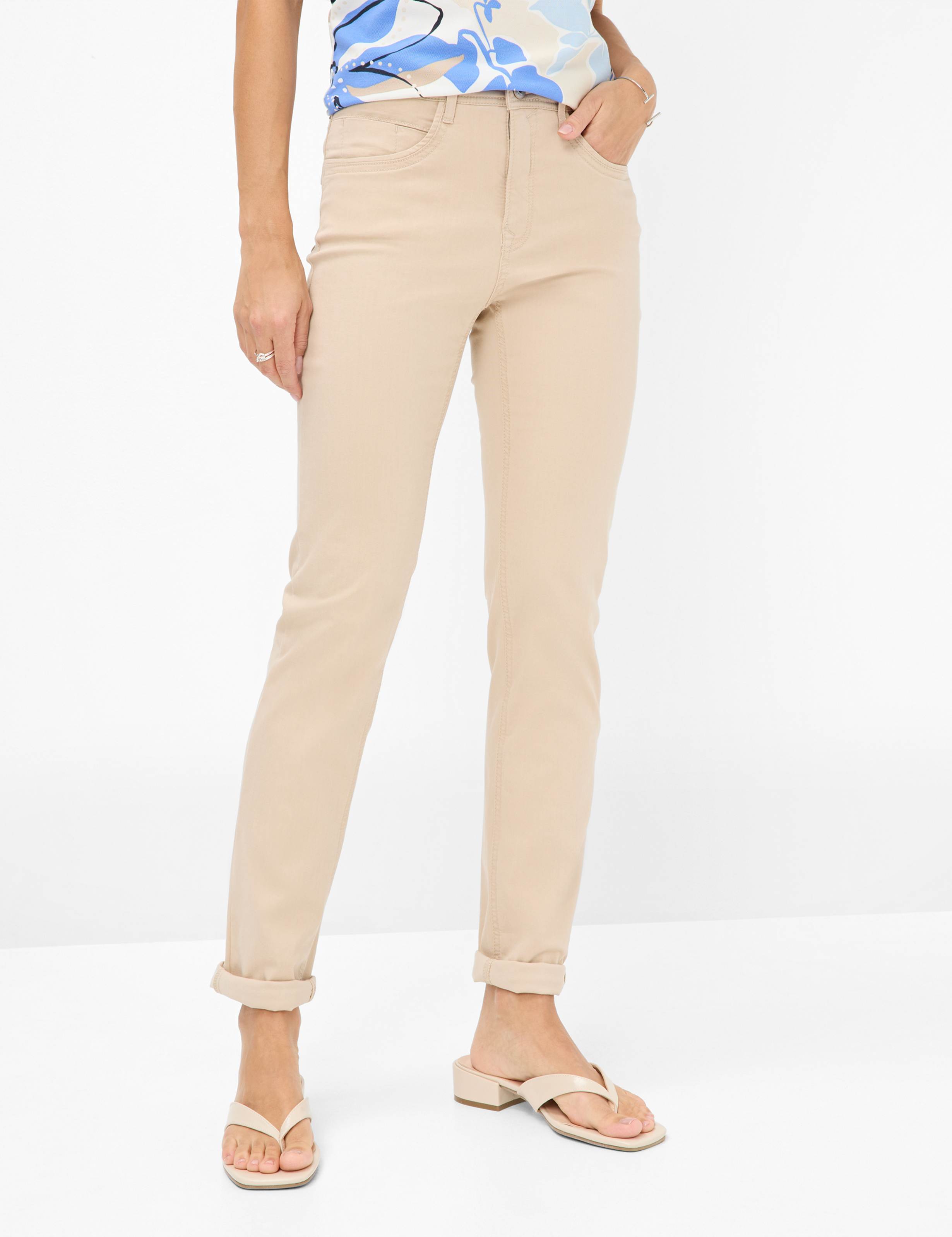 Women Style MARY Denim Beige Regular Fit Model Front