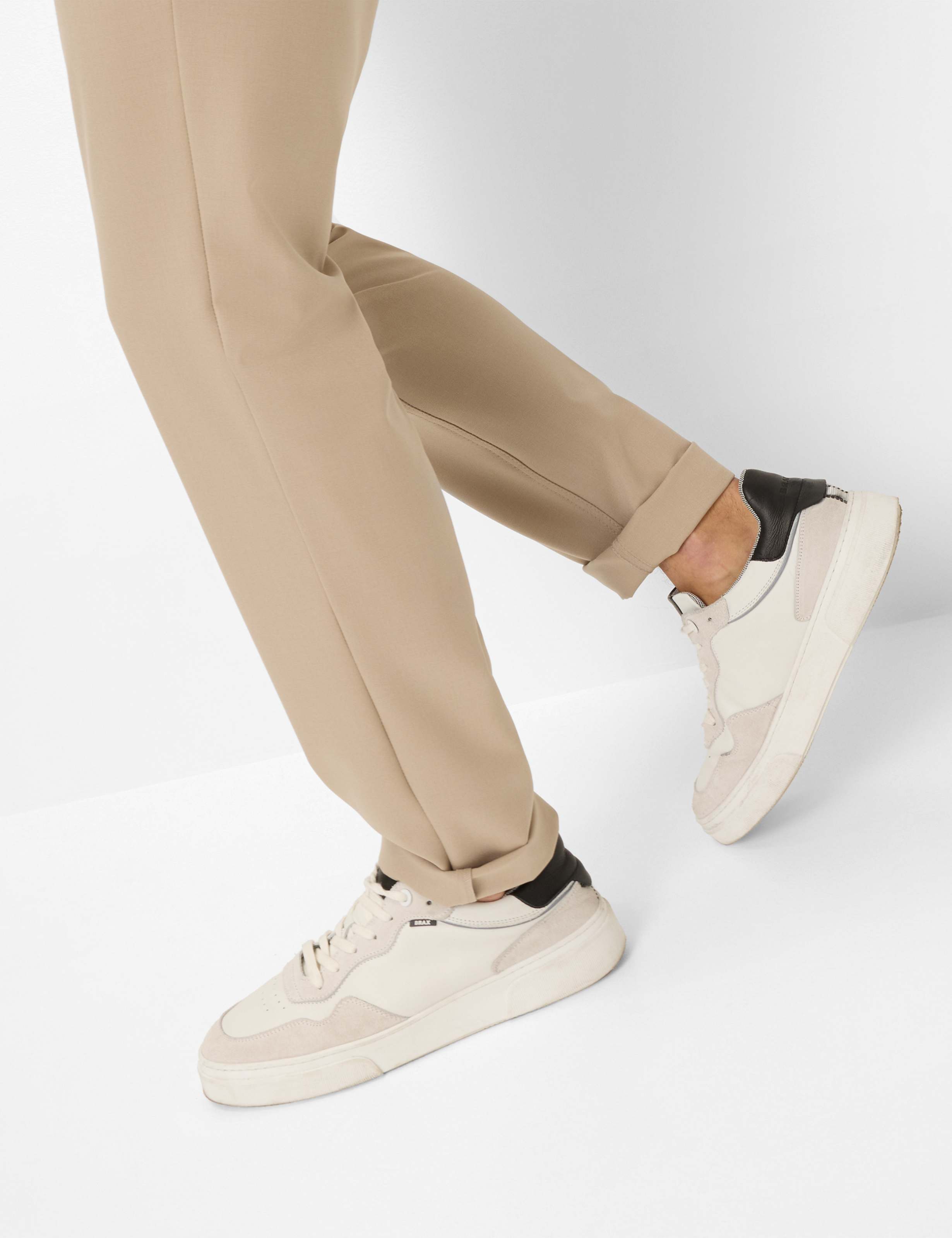 Herren Style CHUCK Beige Modern Fit Detail 1