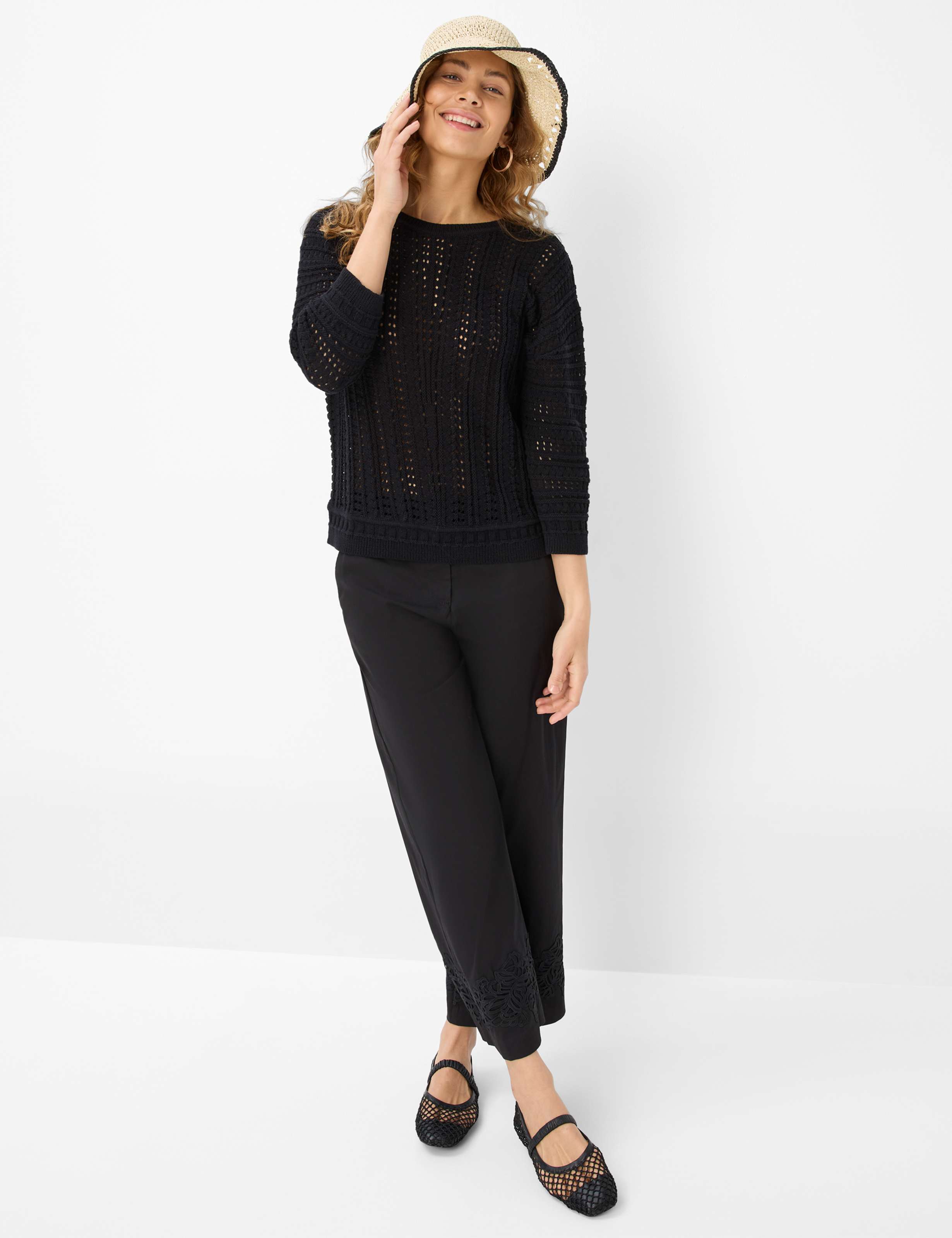 Damen Style LESLEY Schwarz  Model Outfit