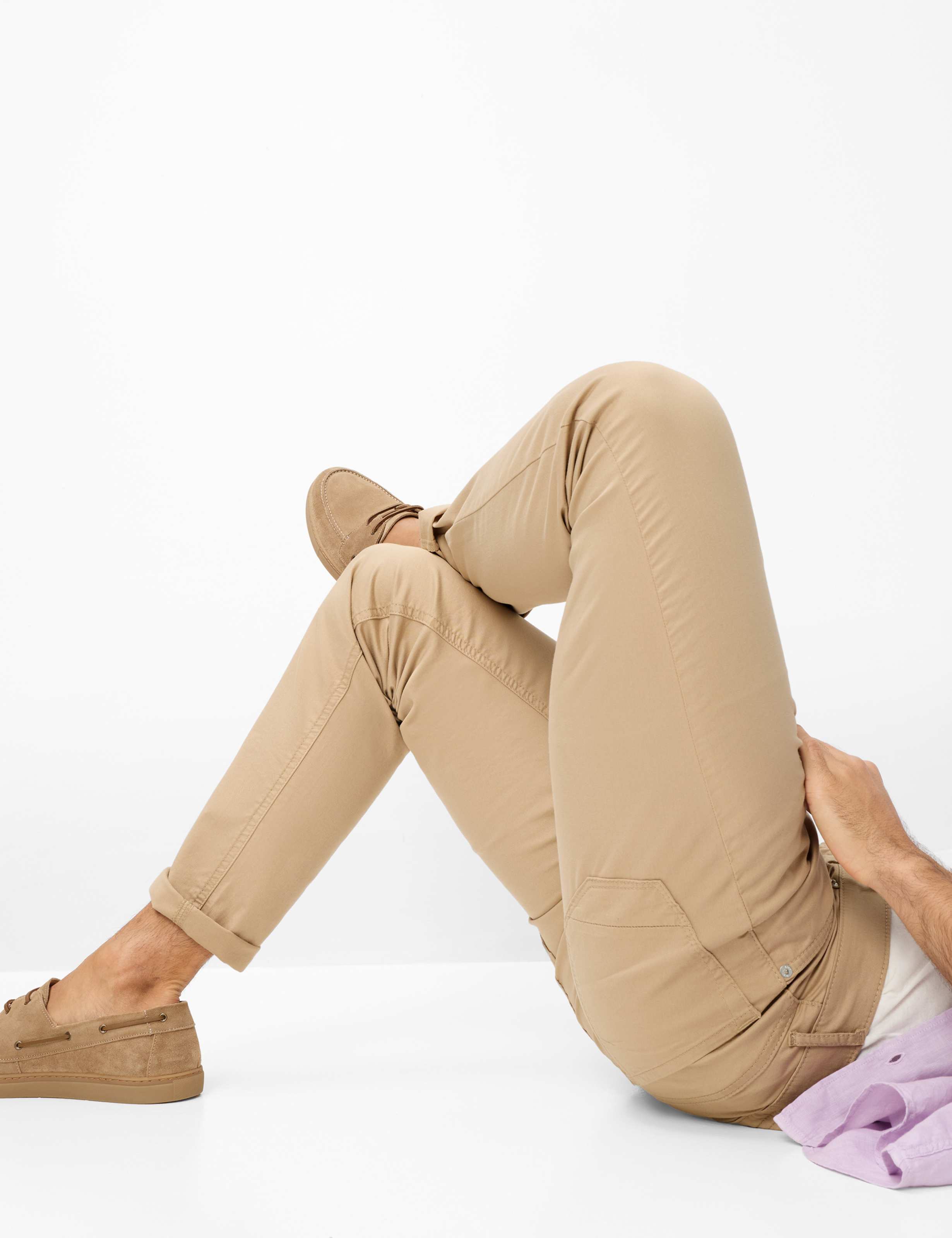 Men Style CHUCK Light Brown Modern Fit Detail 1