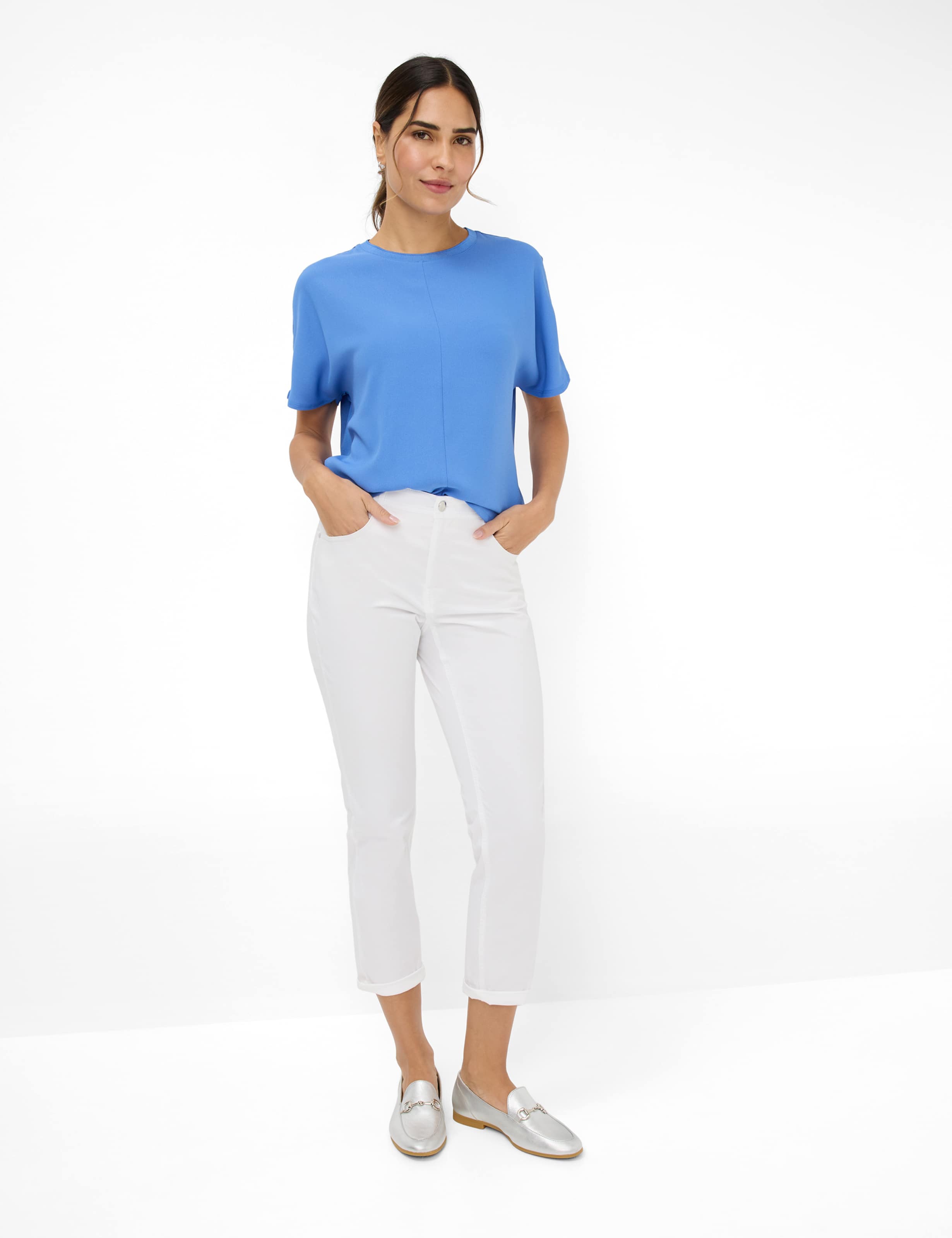 Femme Style MARY S Blanc Regular Fit Tenue du mannequin