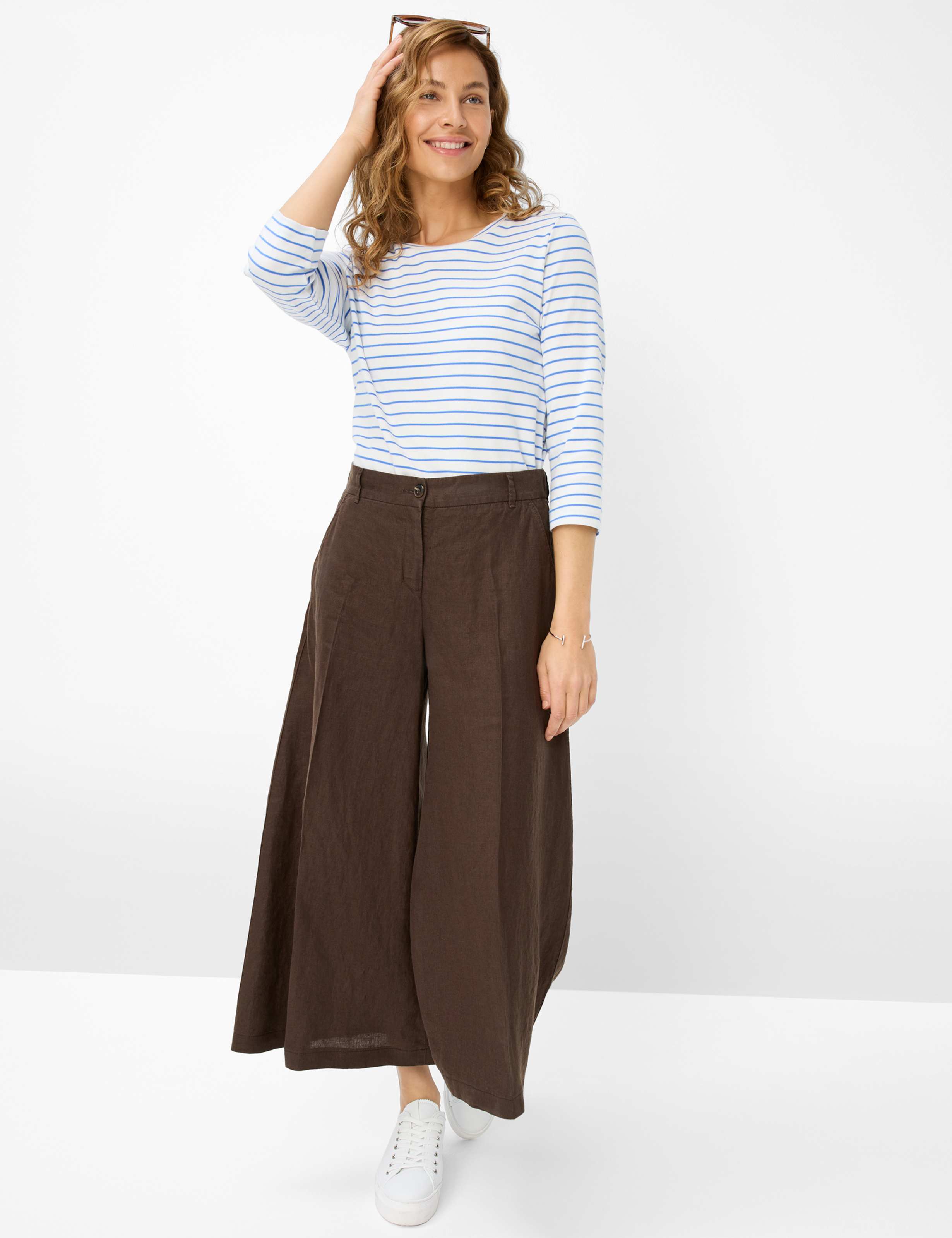 Damen Style MELLI S Dunkelbraun Wide Leg Model Outfit