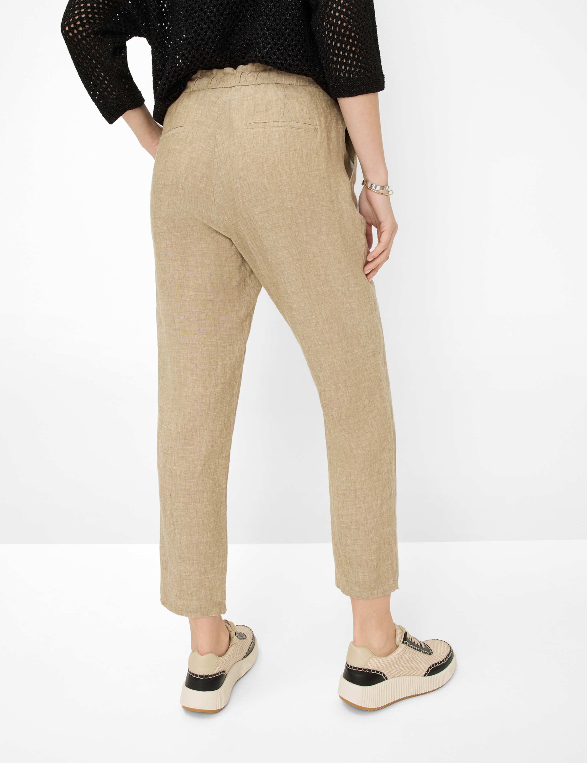 Women Style MONA S Beige Relaxed Fit Model back