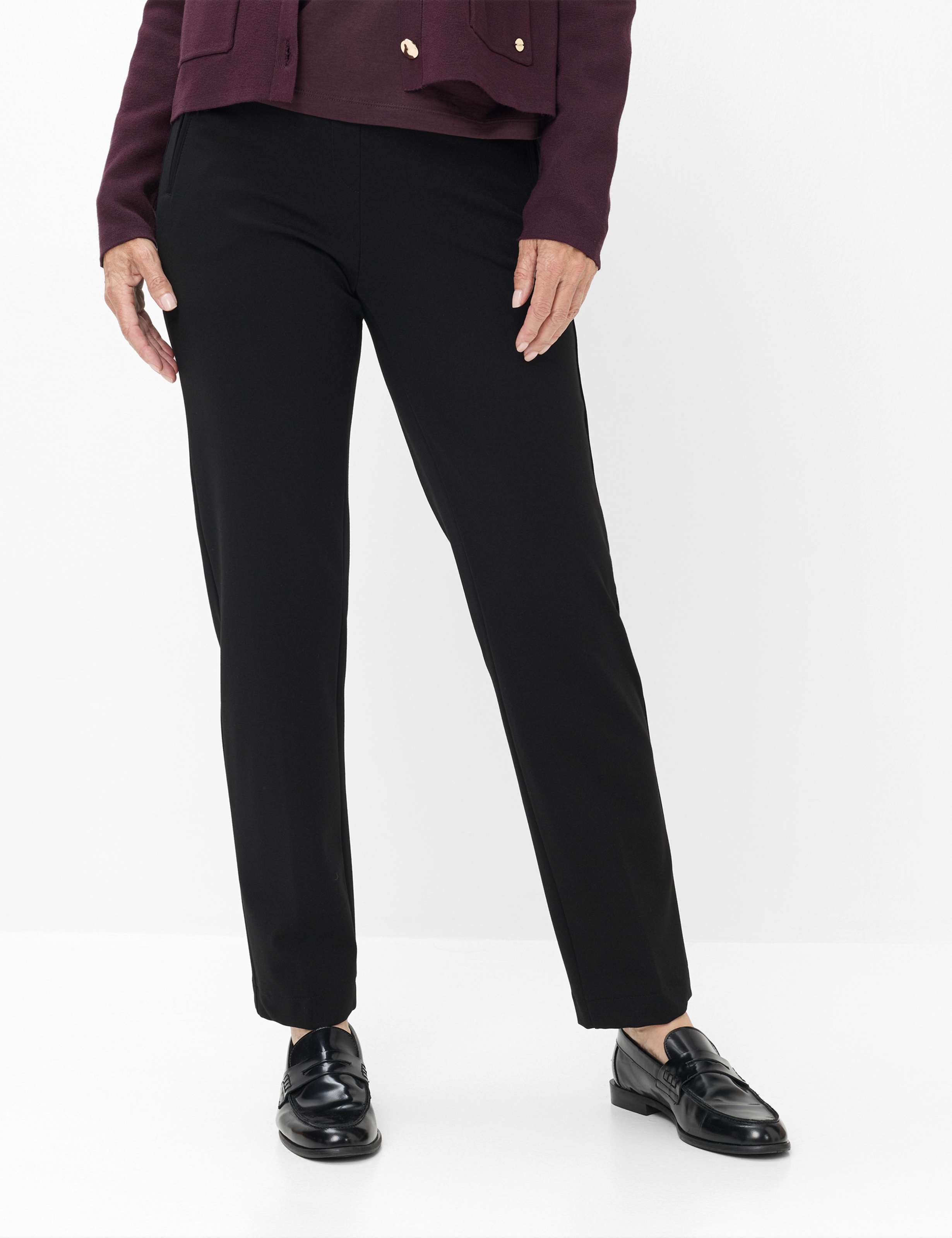 Women Style CILLY Black Comfort Plus fit Model Front