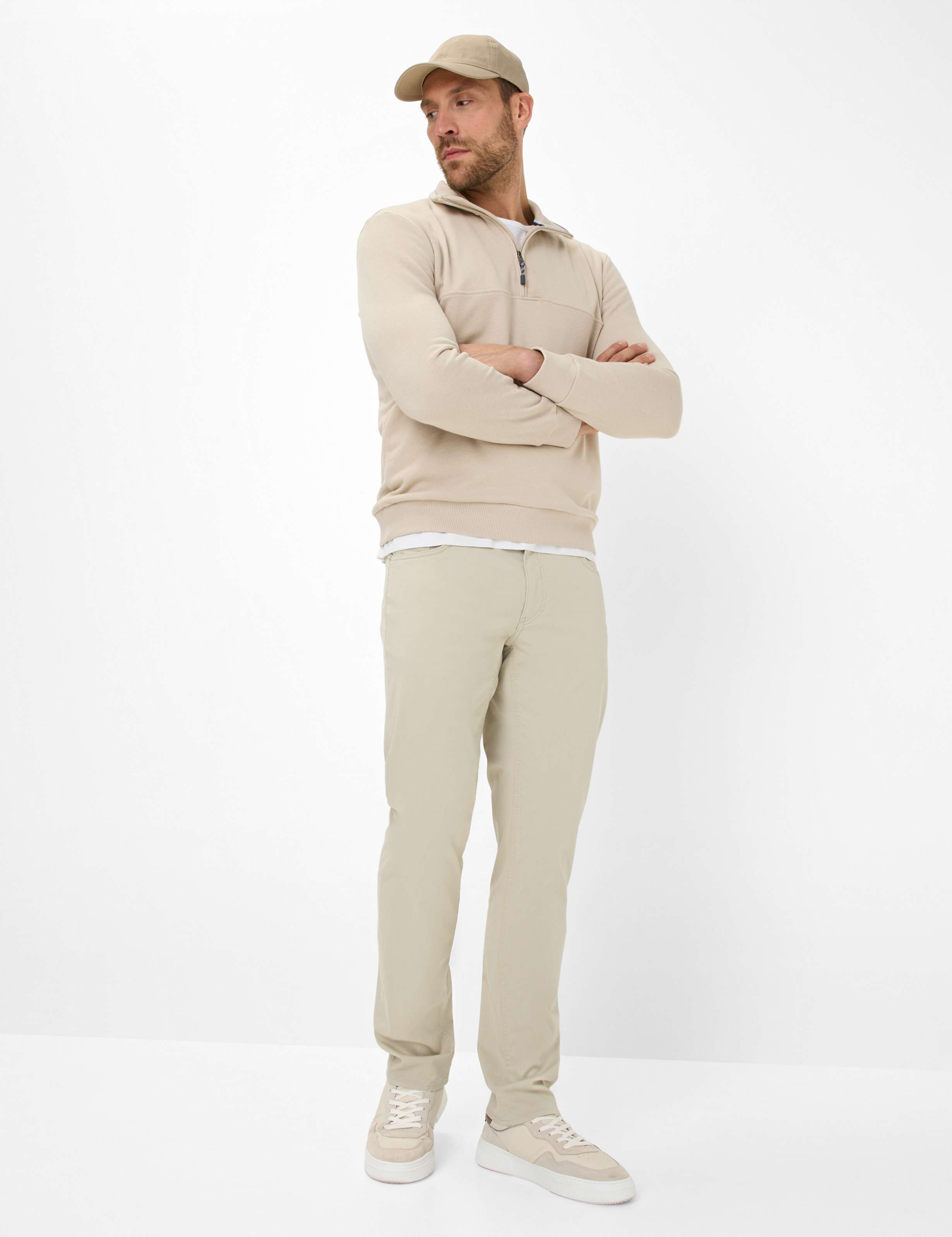 Herren Style COOPER Hellbeige Regular Fit Model Outfit