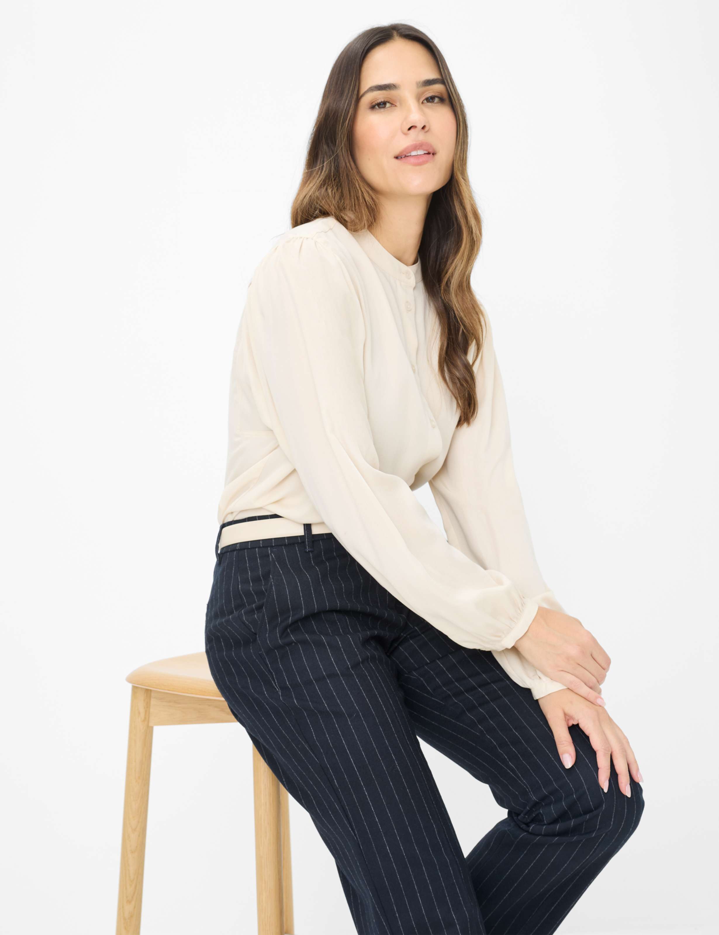 Dames Style MARON Donkerblauw Regular Fit Detail 1