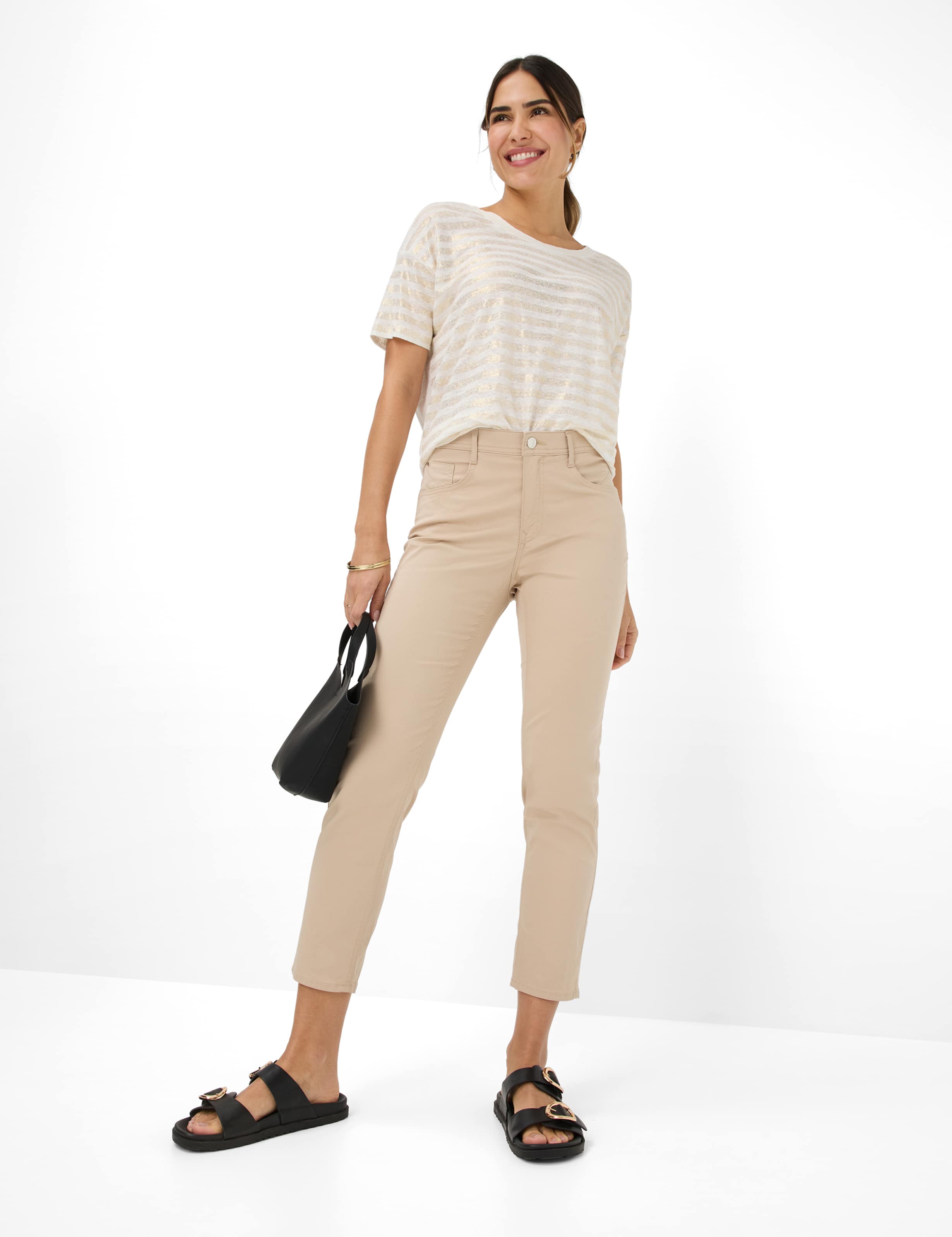 Women Style MARY S Beige Regular Fit Model Outfit
