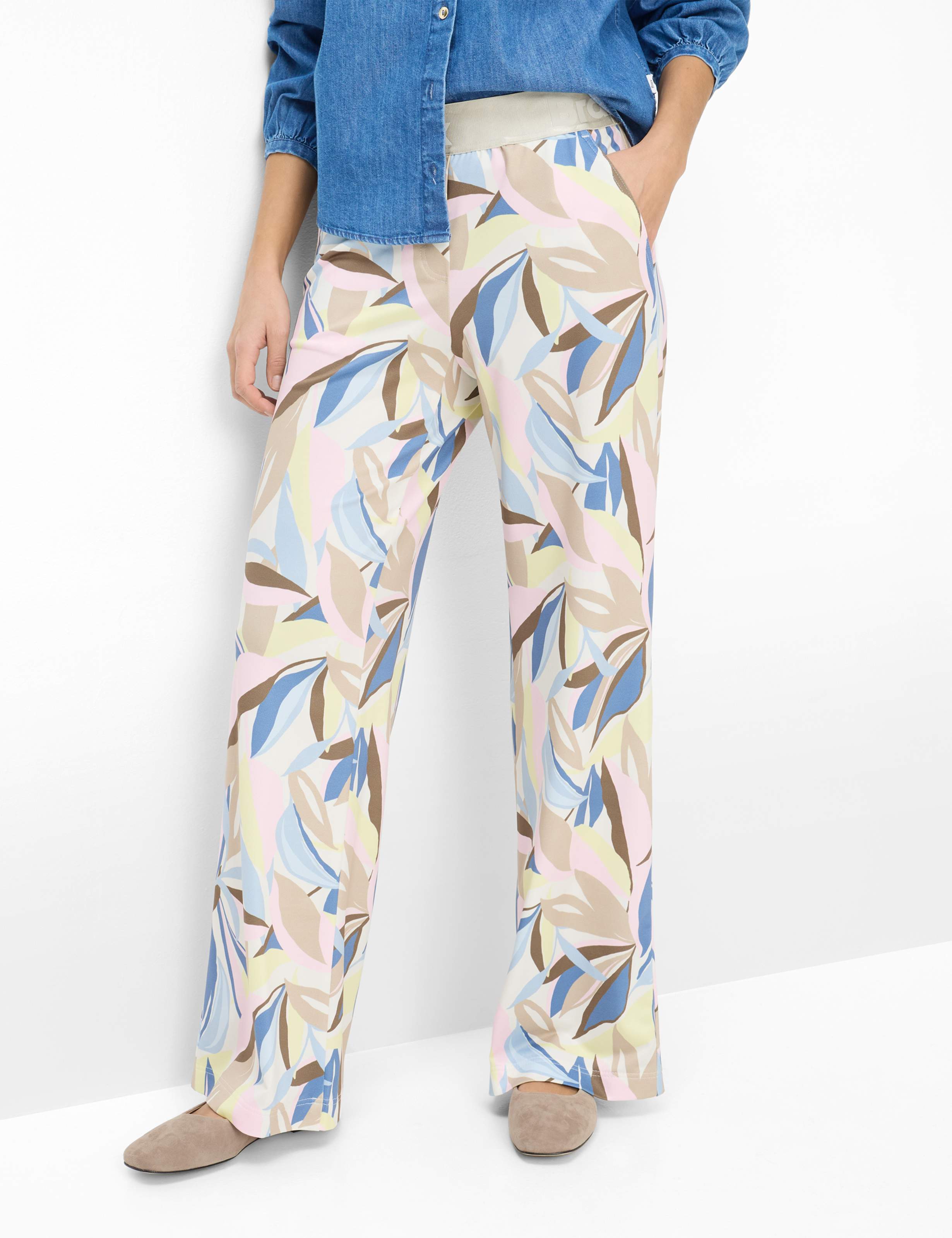 Paarse tinten, Dames, Style MAINE, MODEL_FRONT_ISHOP