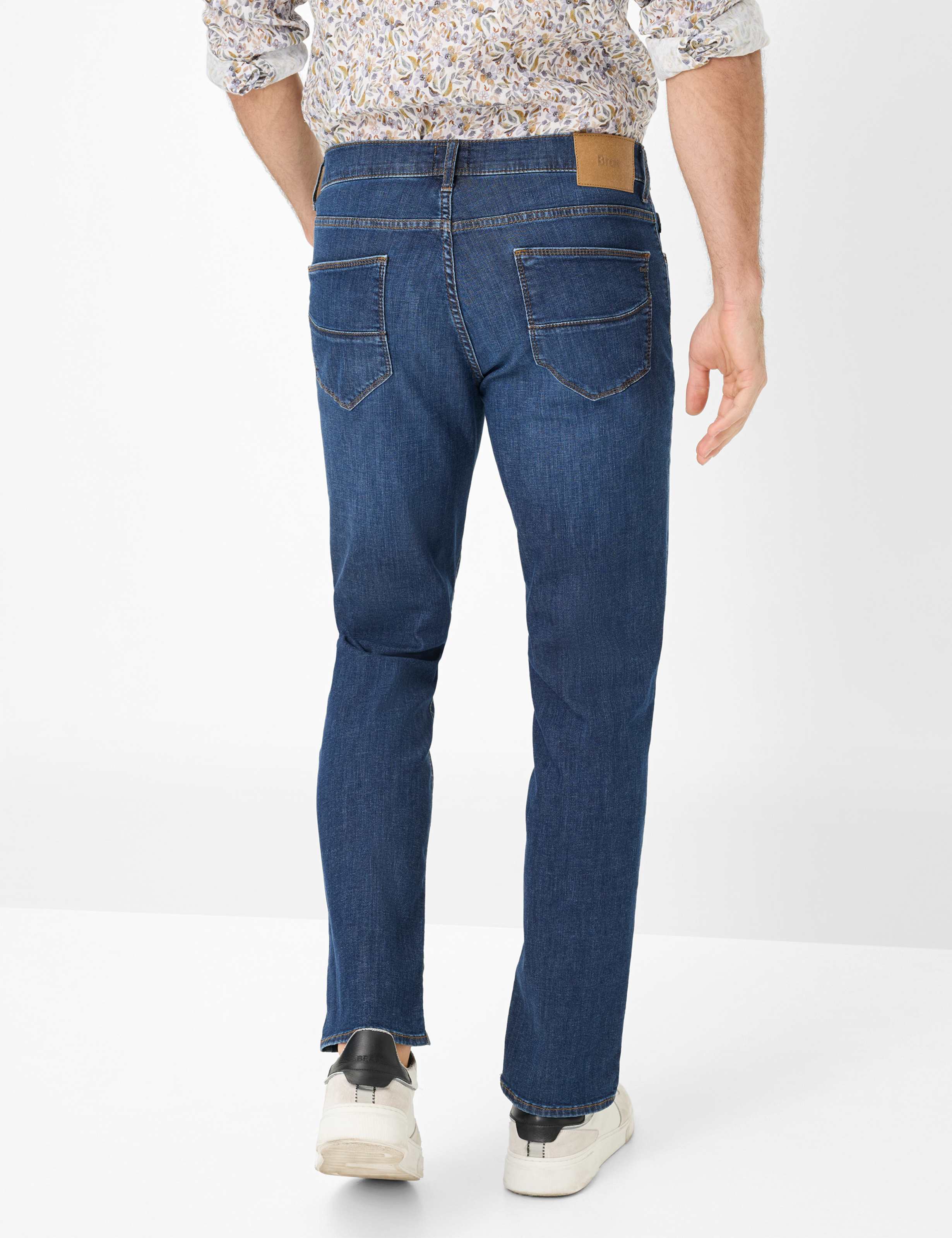 Men Style CADIZ Denim Dark Blue Straight Fit Model back