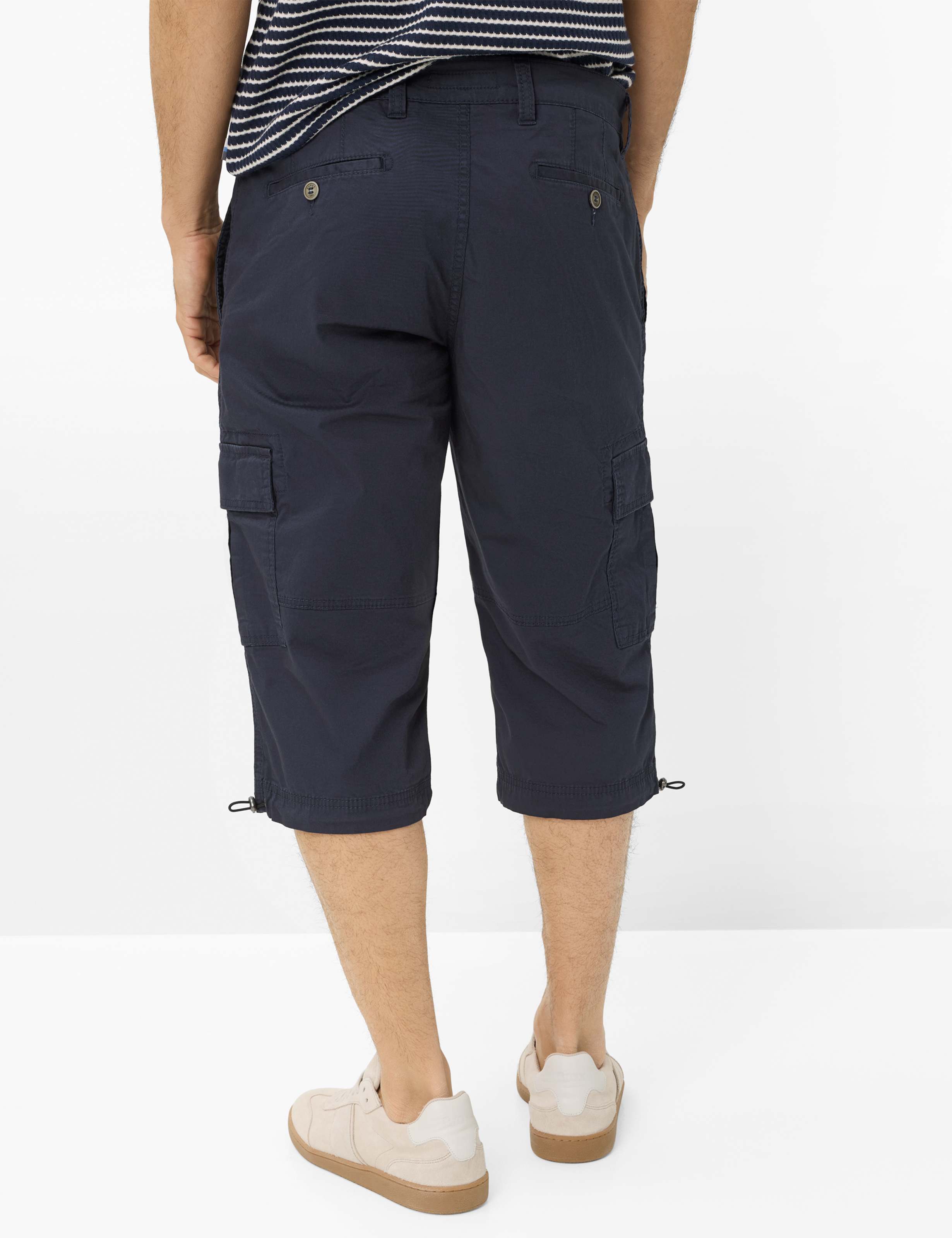 Shades of Blue, Men, Style BILL, MODEL_RUECK_ISHOP