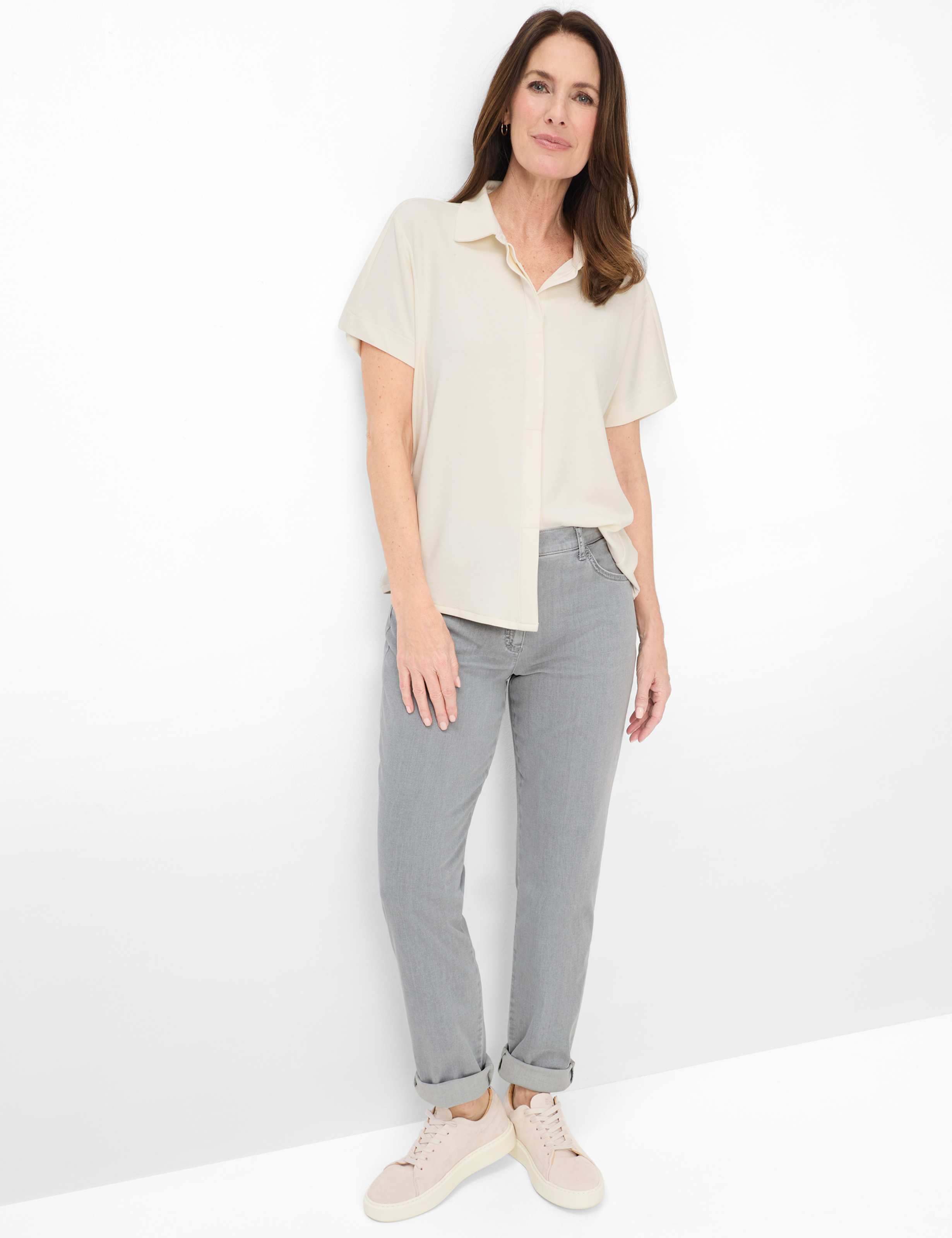 Dames Style CORRY Denim Lichtgrijs Comfort Plus Fit Model outfit