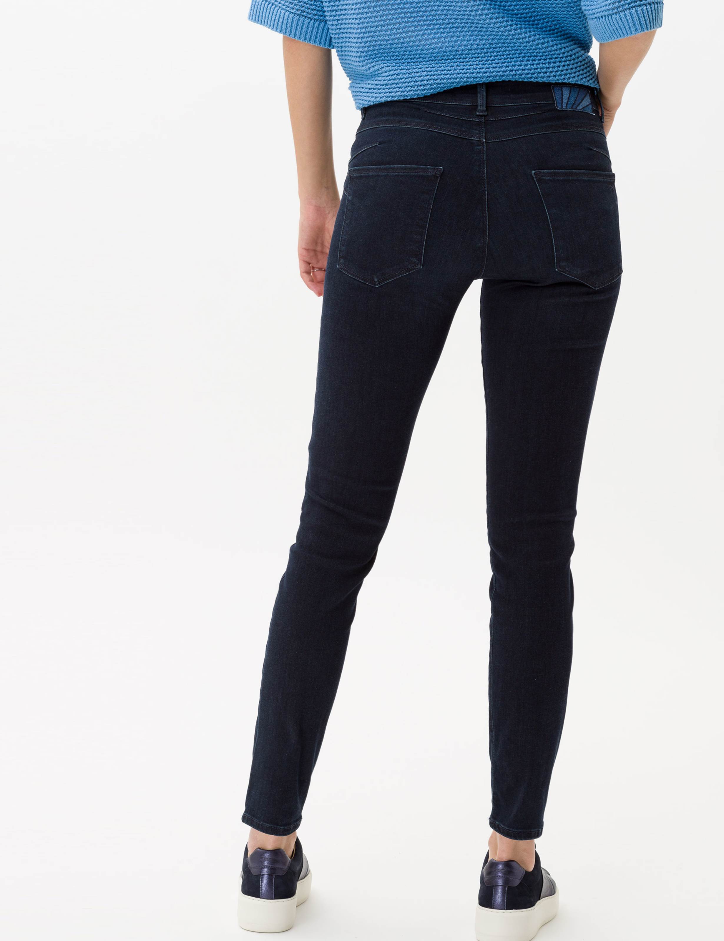 Damen Style ANA Denim Dunkelblau Skinny Fit Model Rueck
