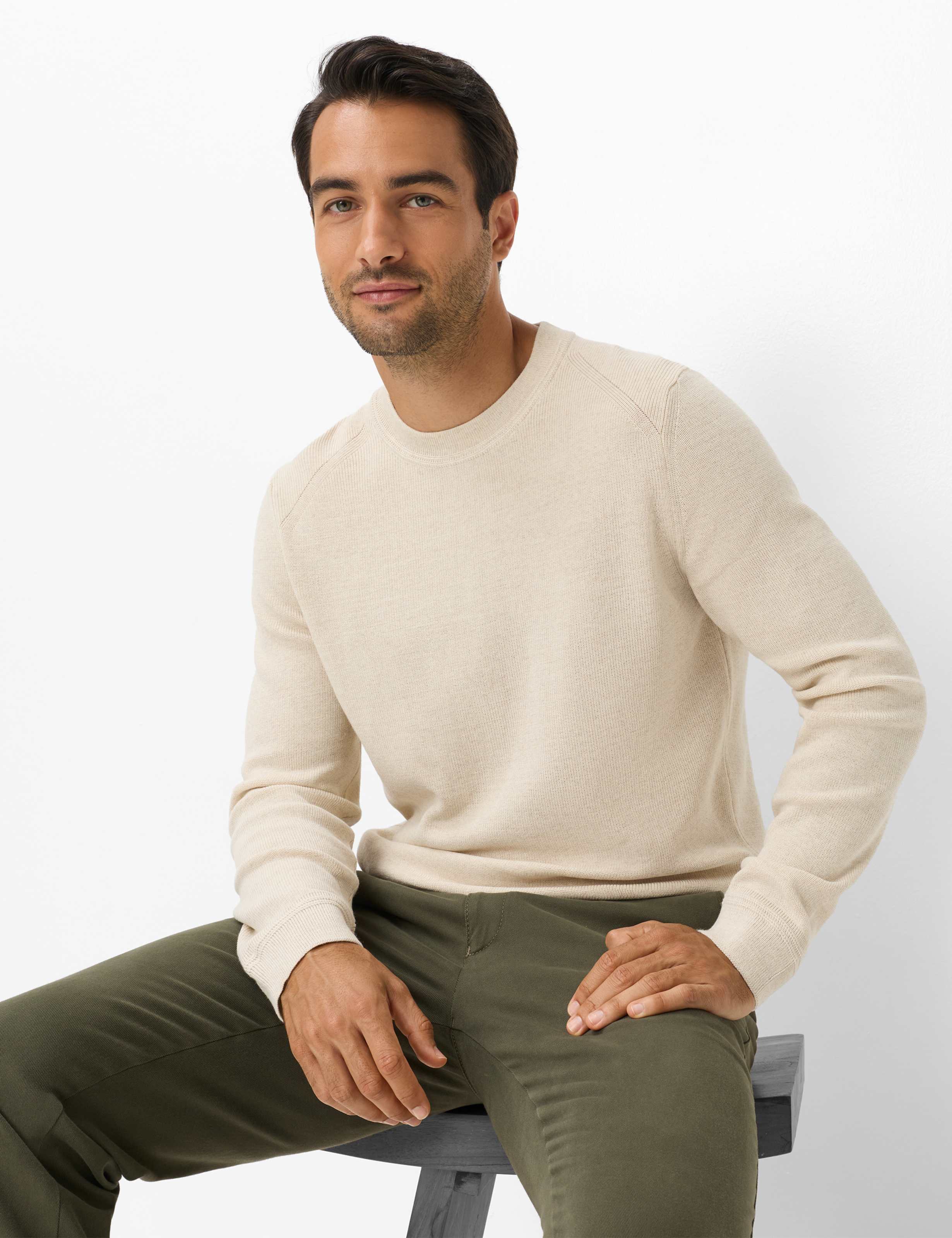 Men Style ROY Light Beige  Detail 1