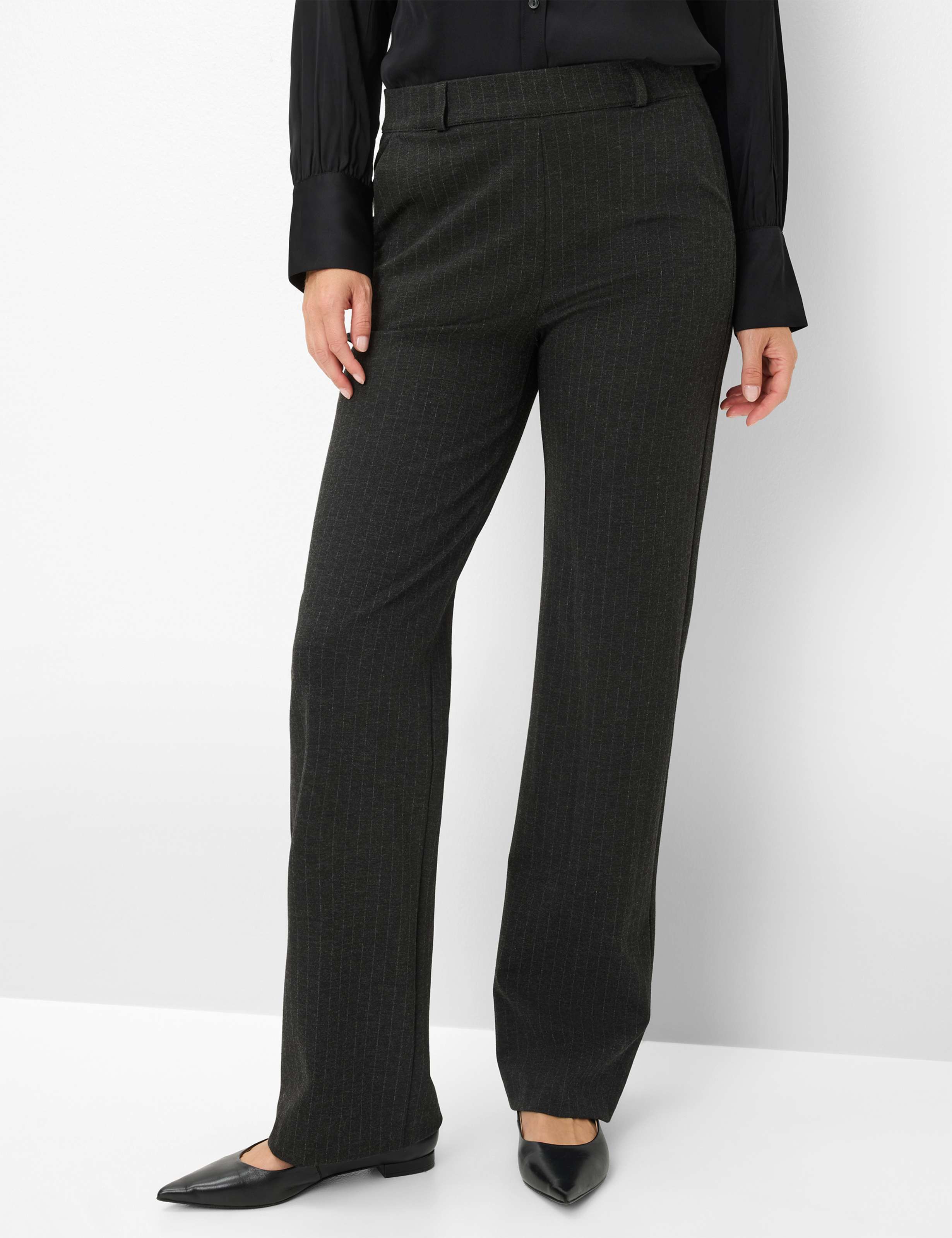 Grautöne, Damen, Style LILLYTH FLARED, MODEL_FRONT_ISHOP