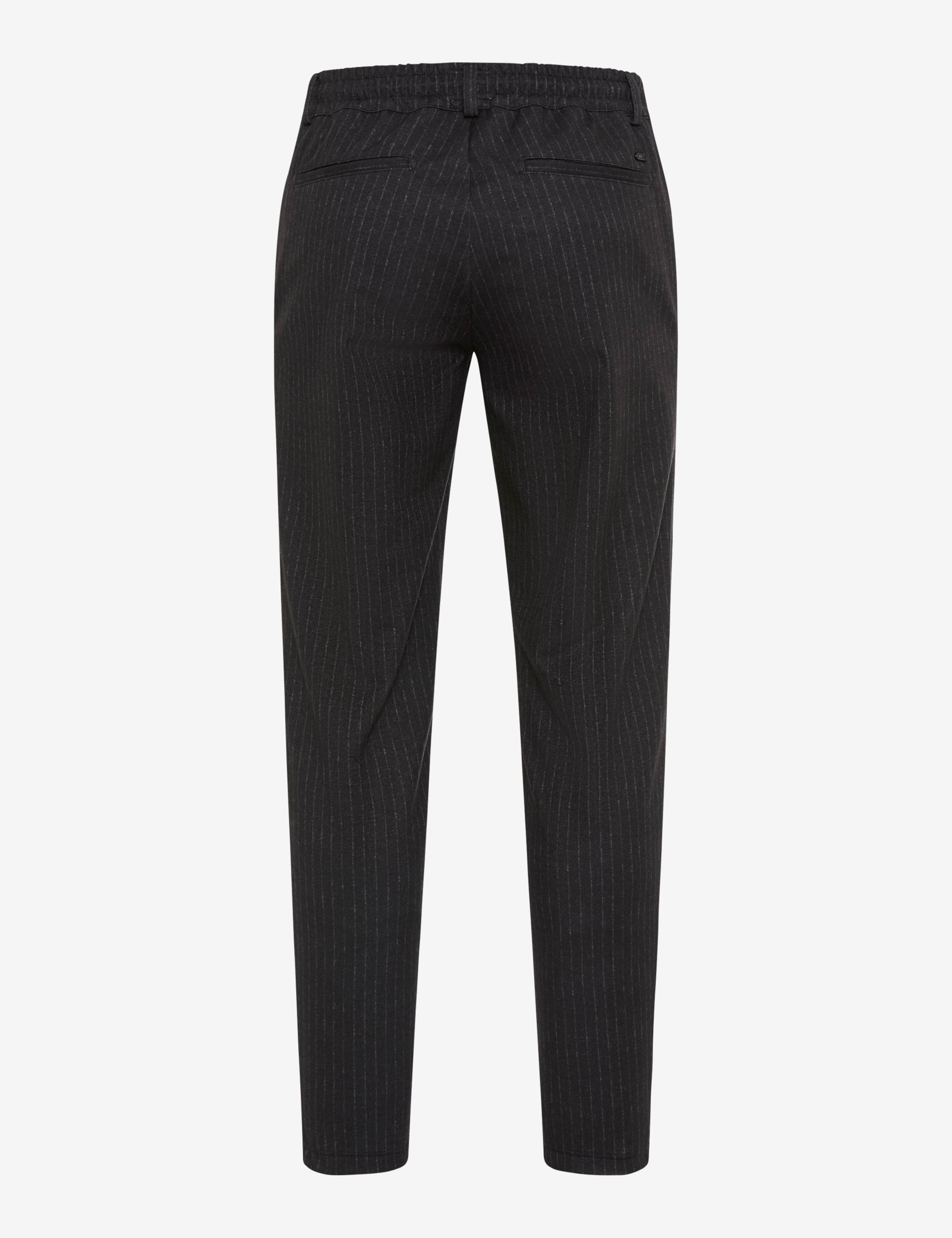 Grautöne, Herren, Style PHIL, FREISTELLER_RUECK_ISHOP