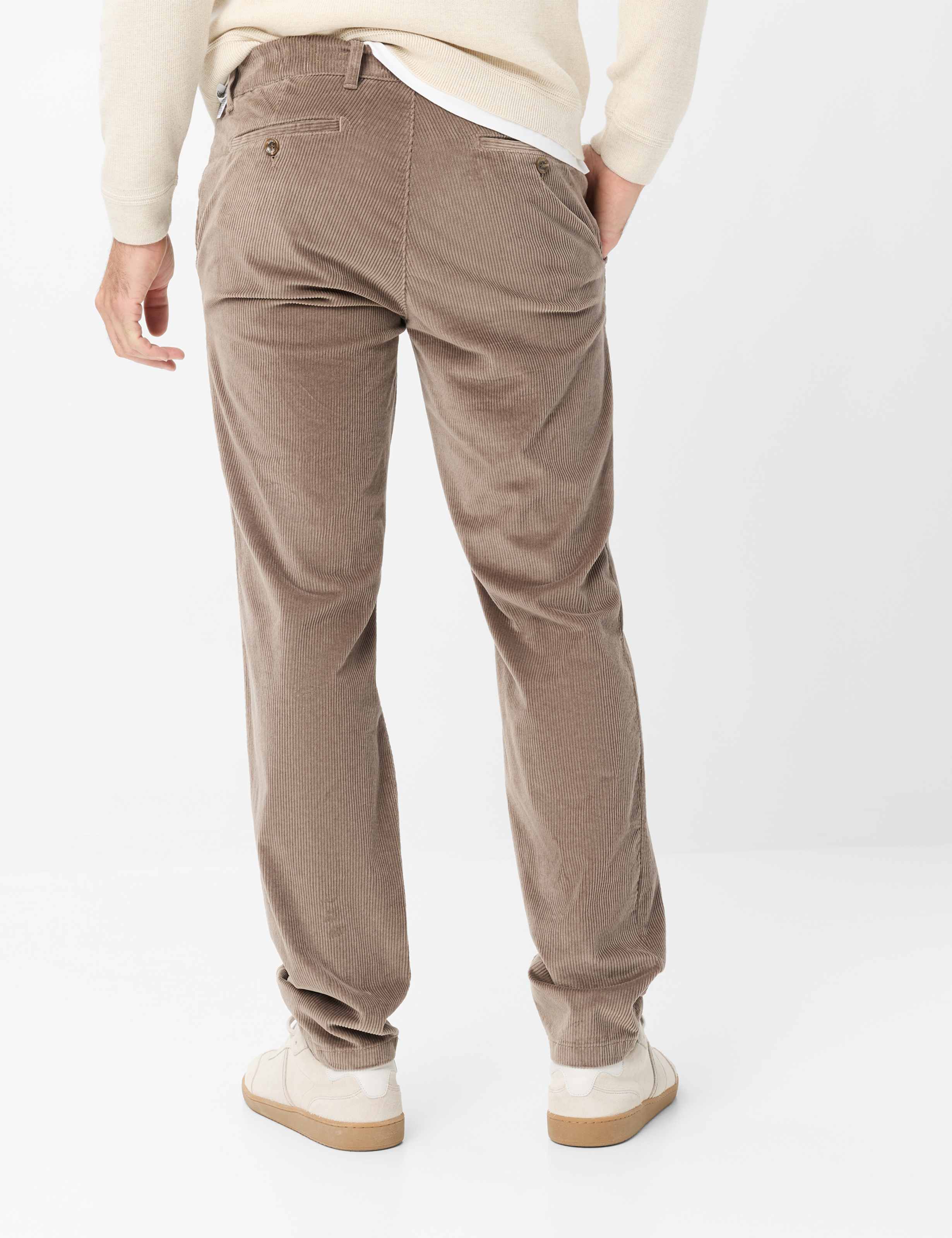 Shades of Brown, Men, Style THILO, MODEL_RUECK_ISHOP