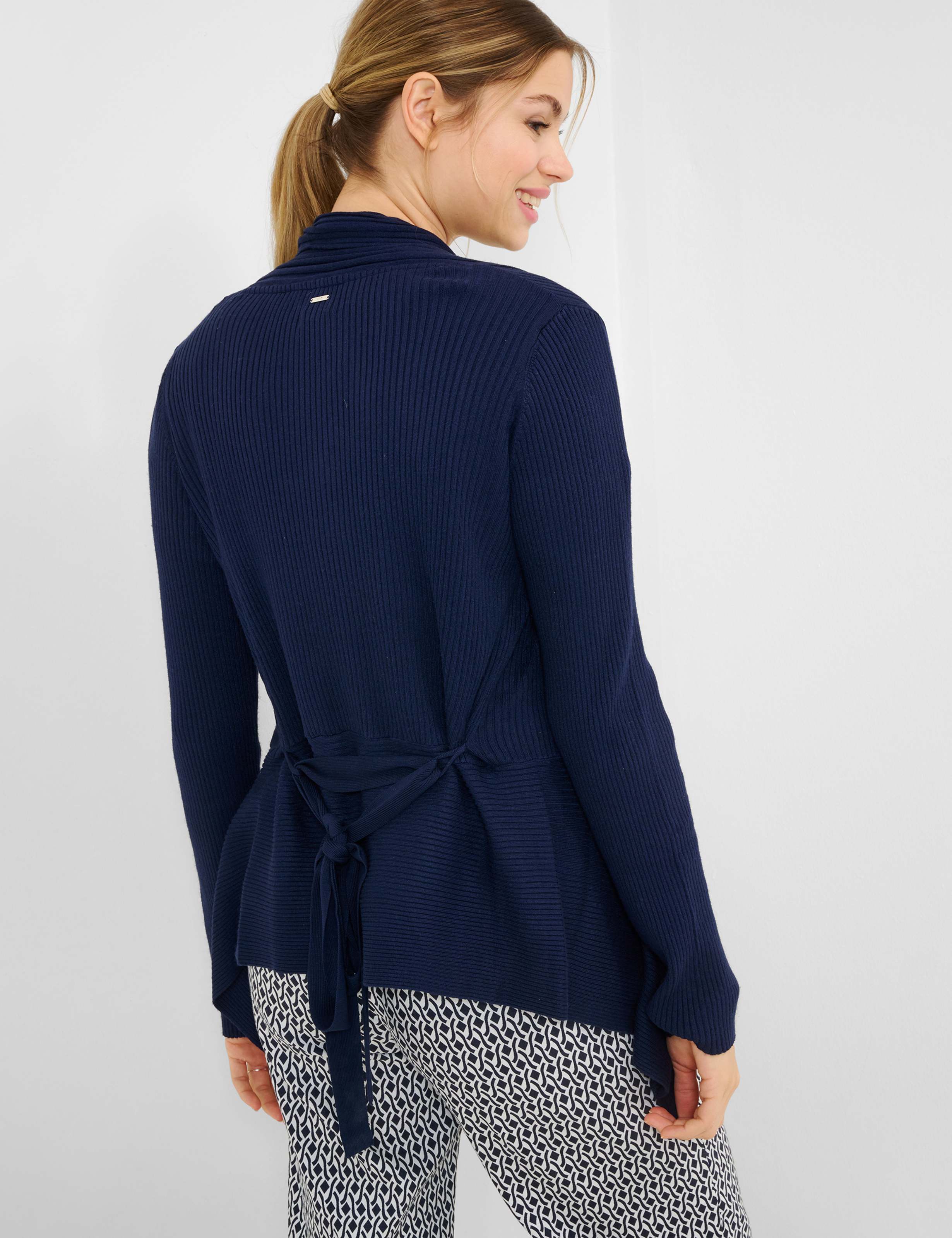 Women Style ALIA indigo  Model back