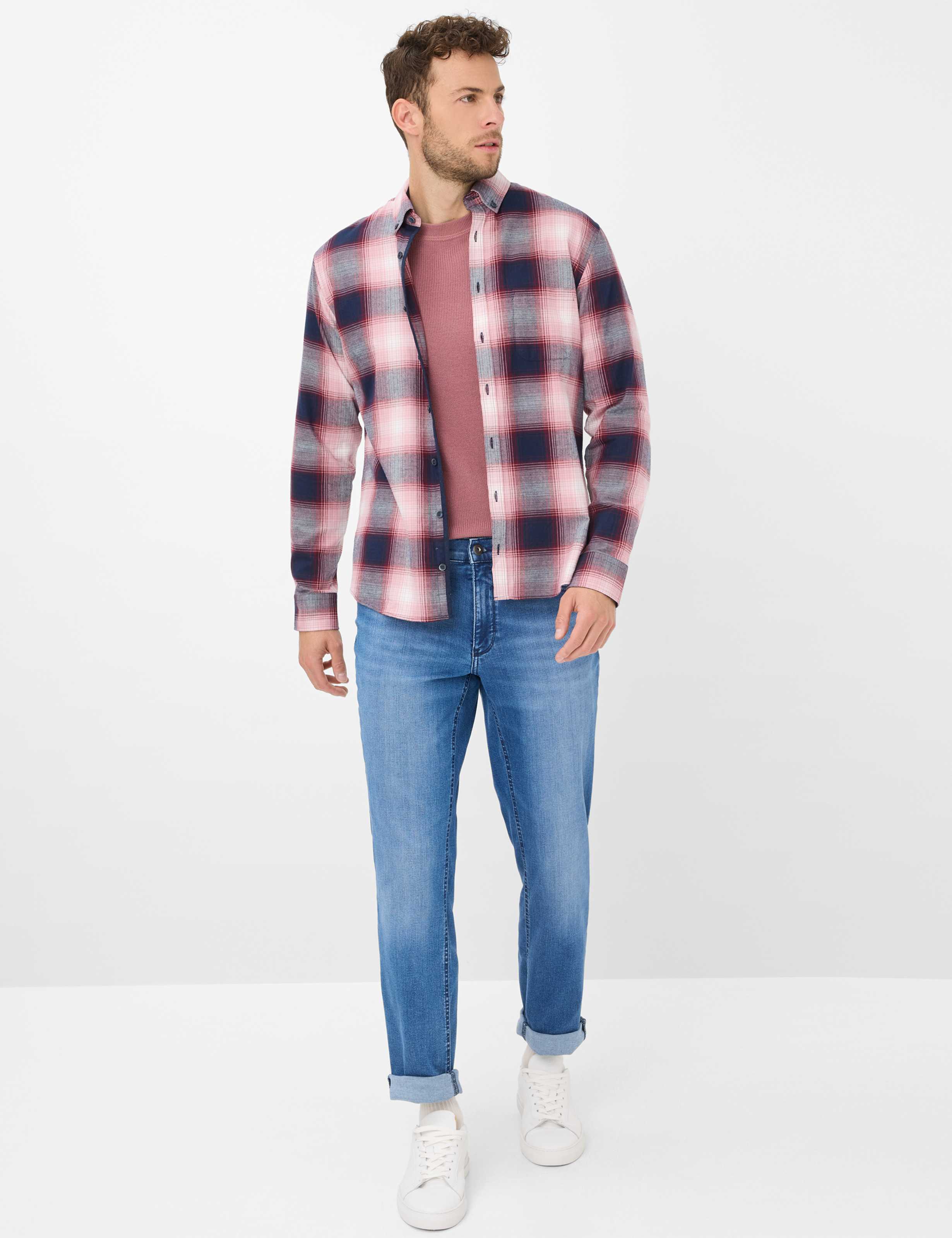 Men Style COOPER Denim Blue Regular Fit Model Outfit