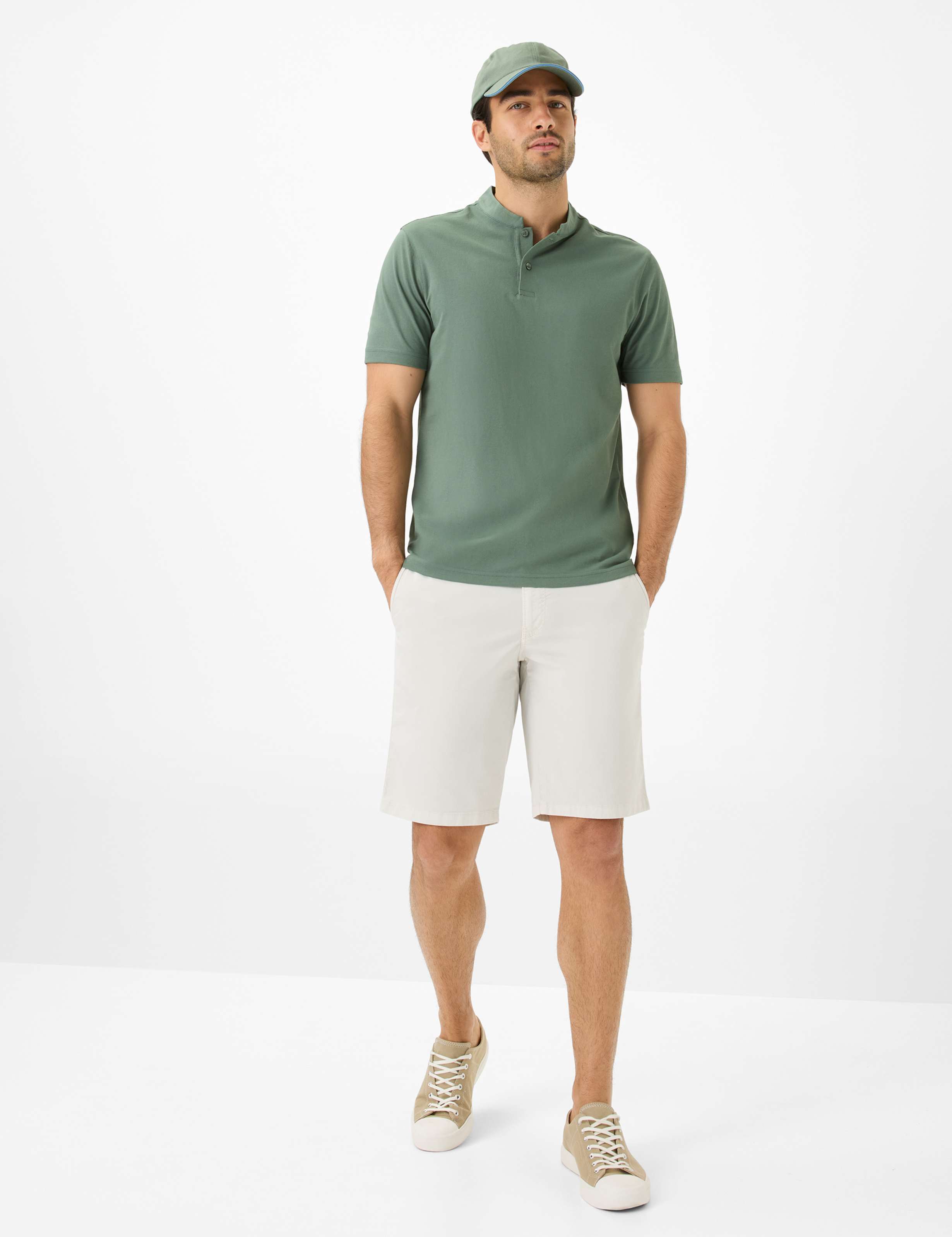 Herren Style PELE Grün  Model Outfit