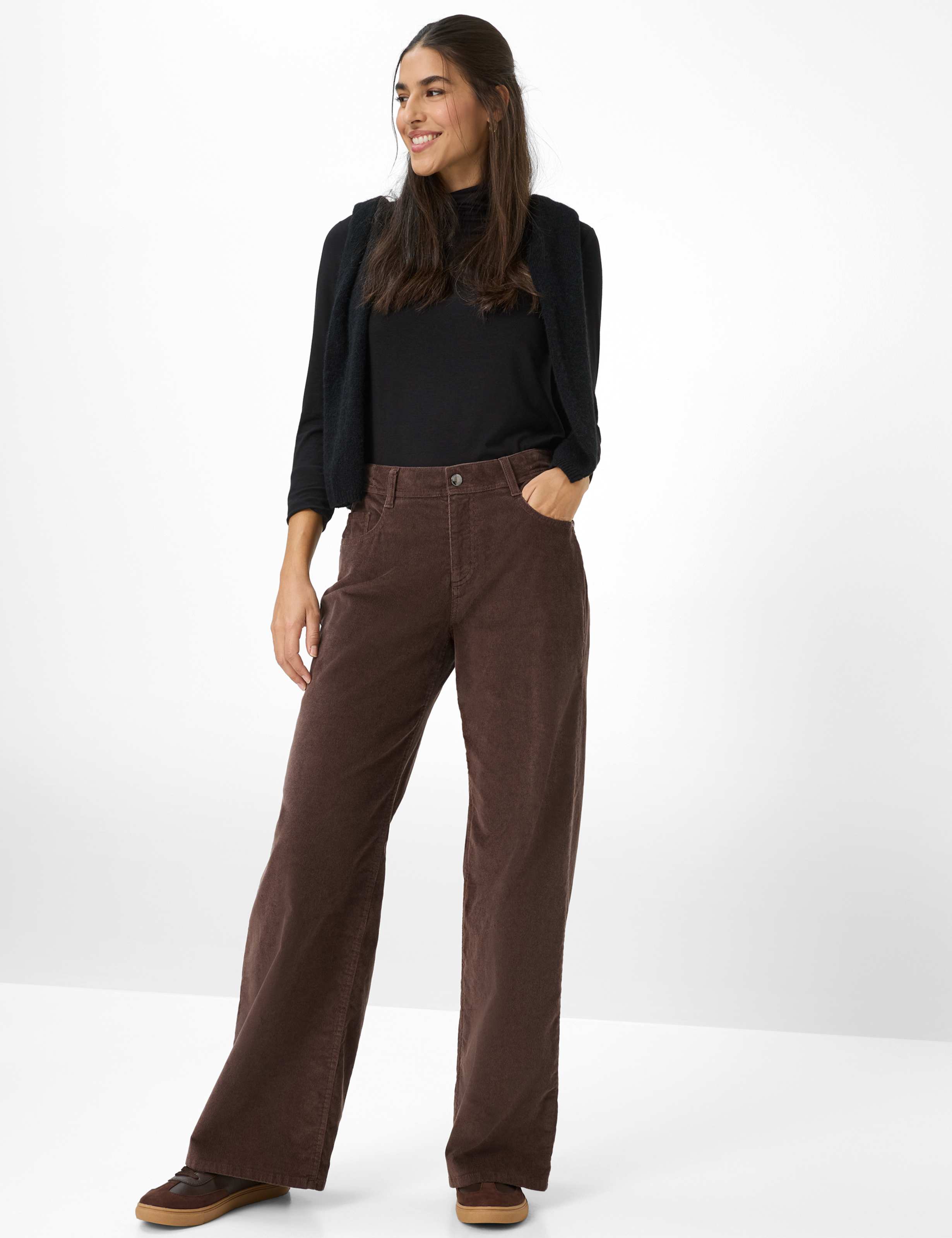 Dames Style MORGAN Donkerbruin Wide Leg Model outfit