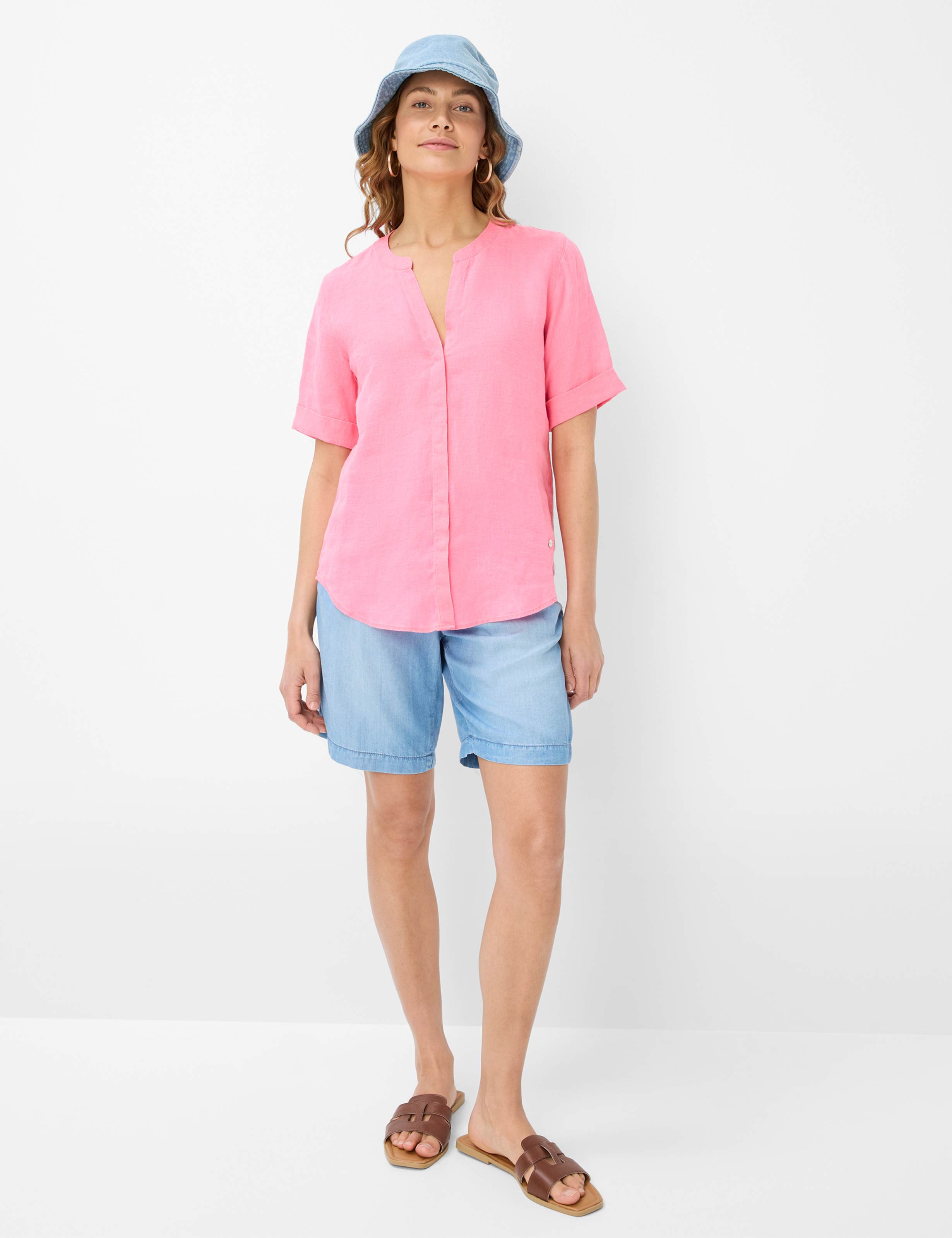 Women Style VERI Pink  Model Outfit