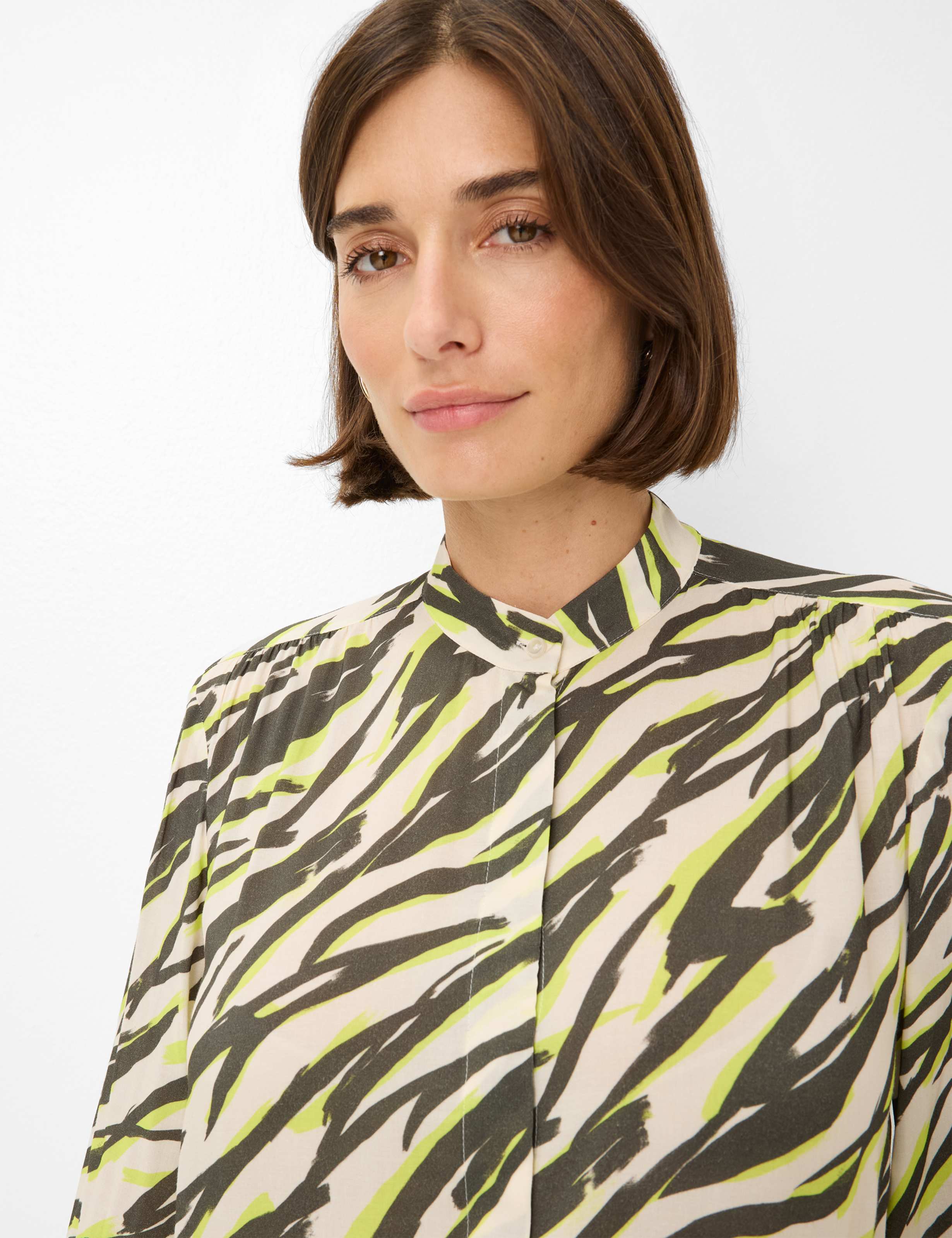 Grüntöne, Damen, Style VIVI, DETAIL_TWO_ISHOP