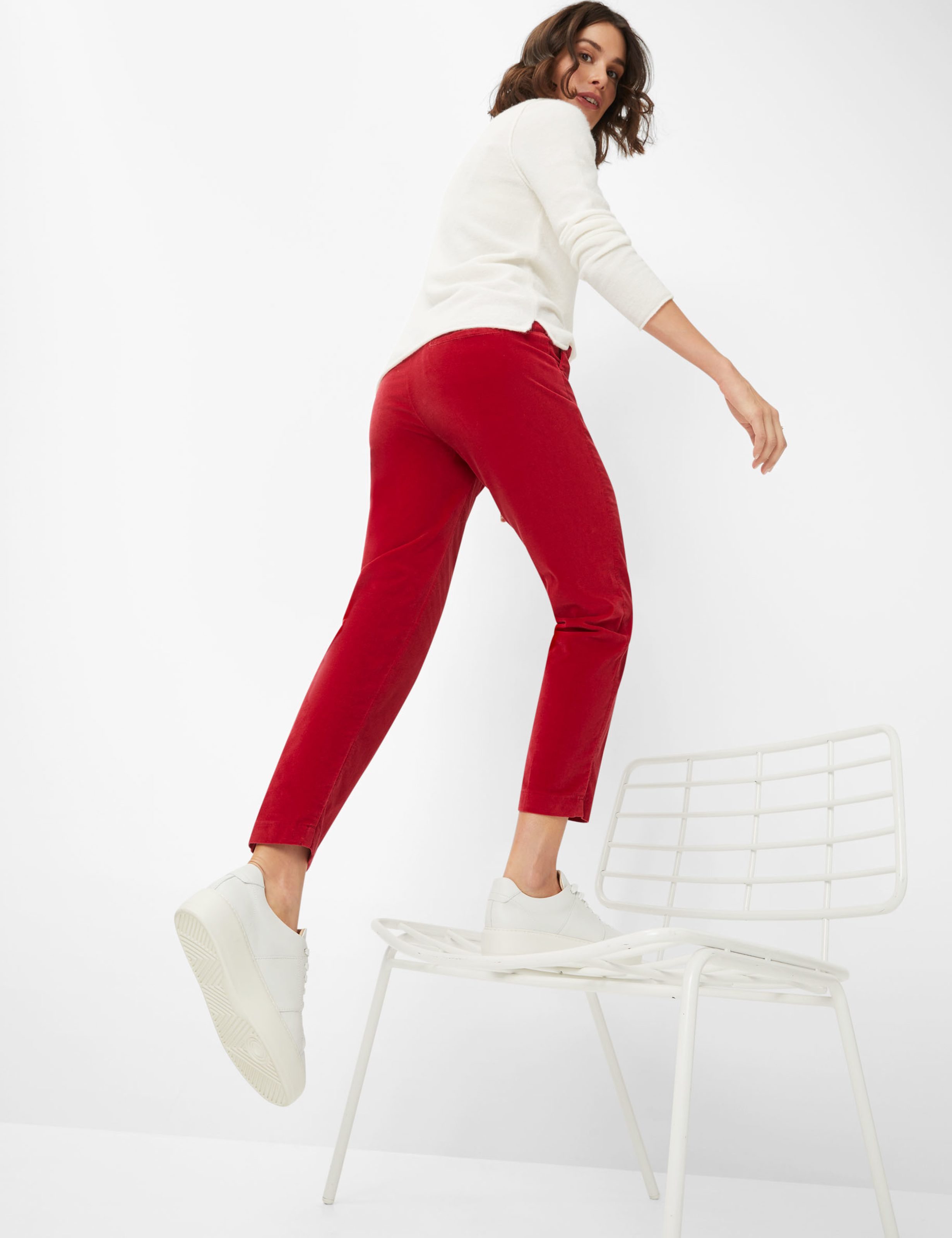 Damen Style MARON S Rot Regular Fit Detail 1