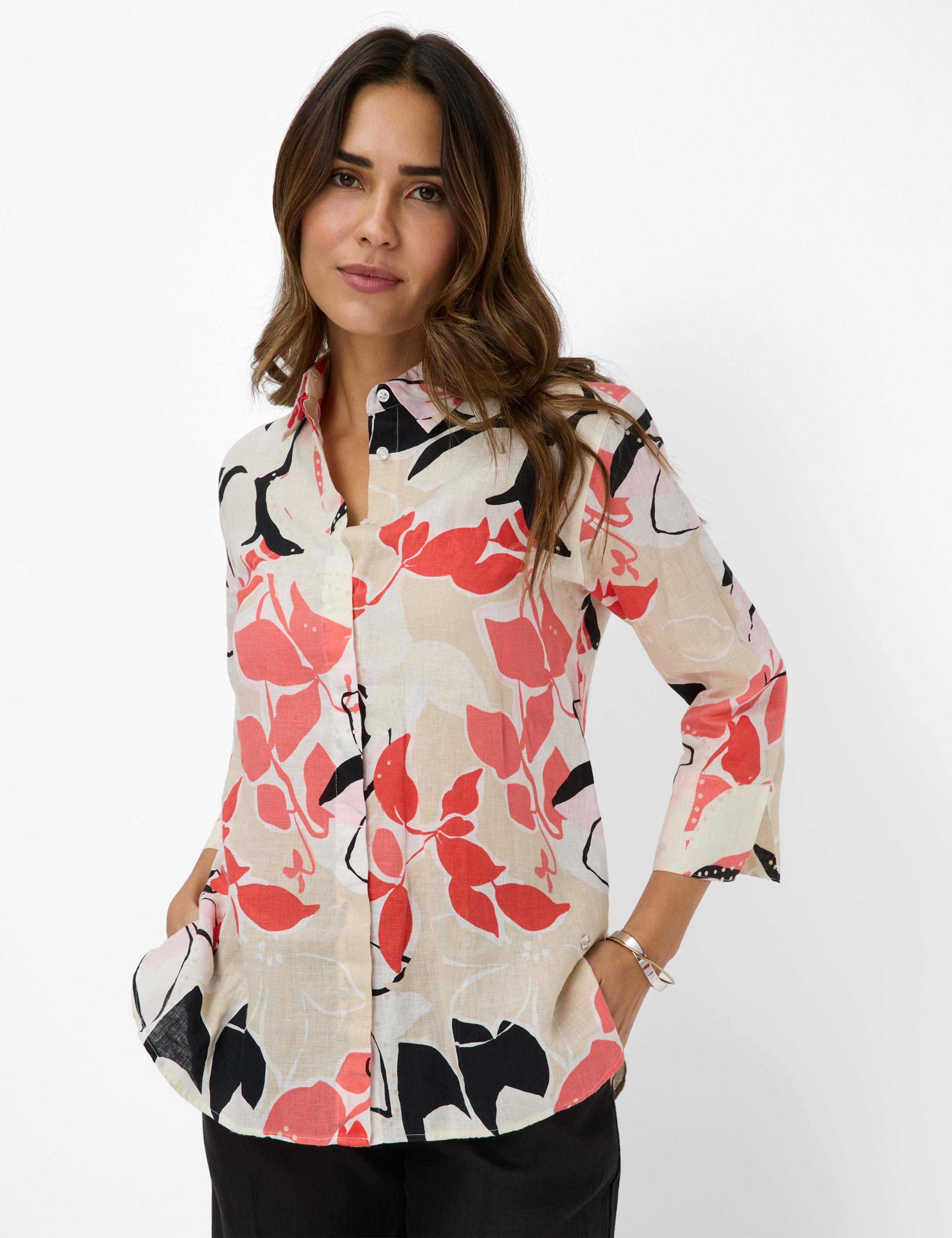 Shades of red, Women, Style VICKI, MODEL_FRONT_ISHOP