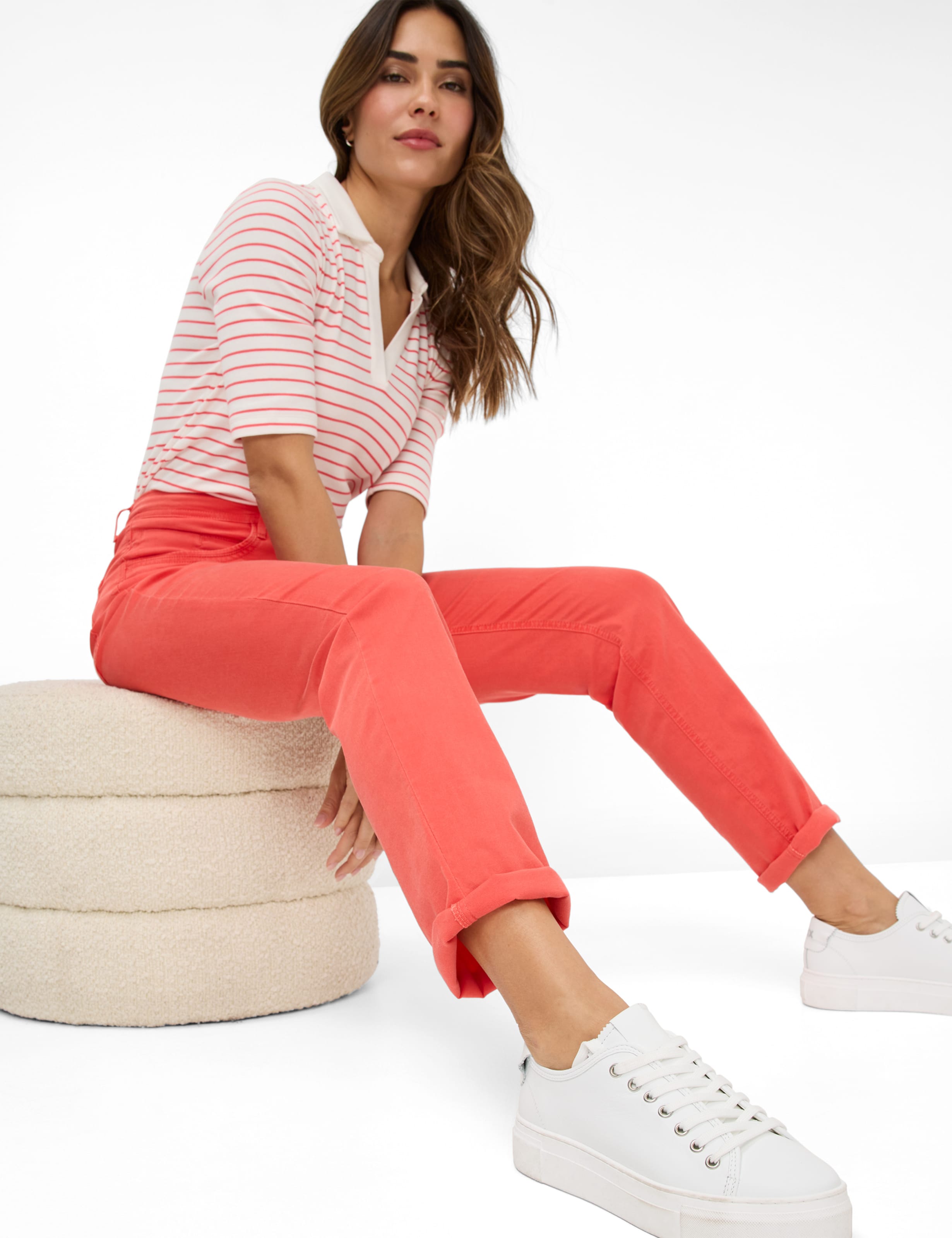 Damen Style CAROLA Denim Rot Feminine Fit Detail 1
