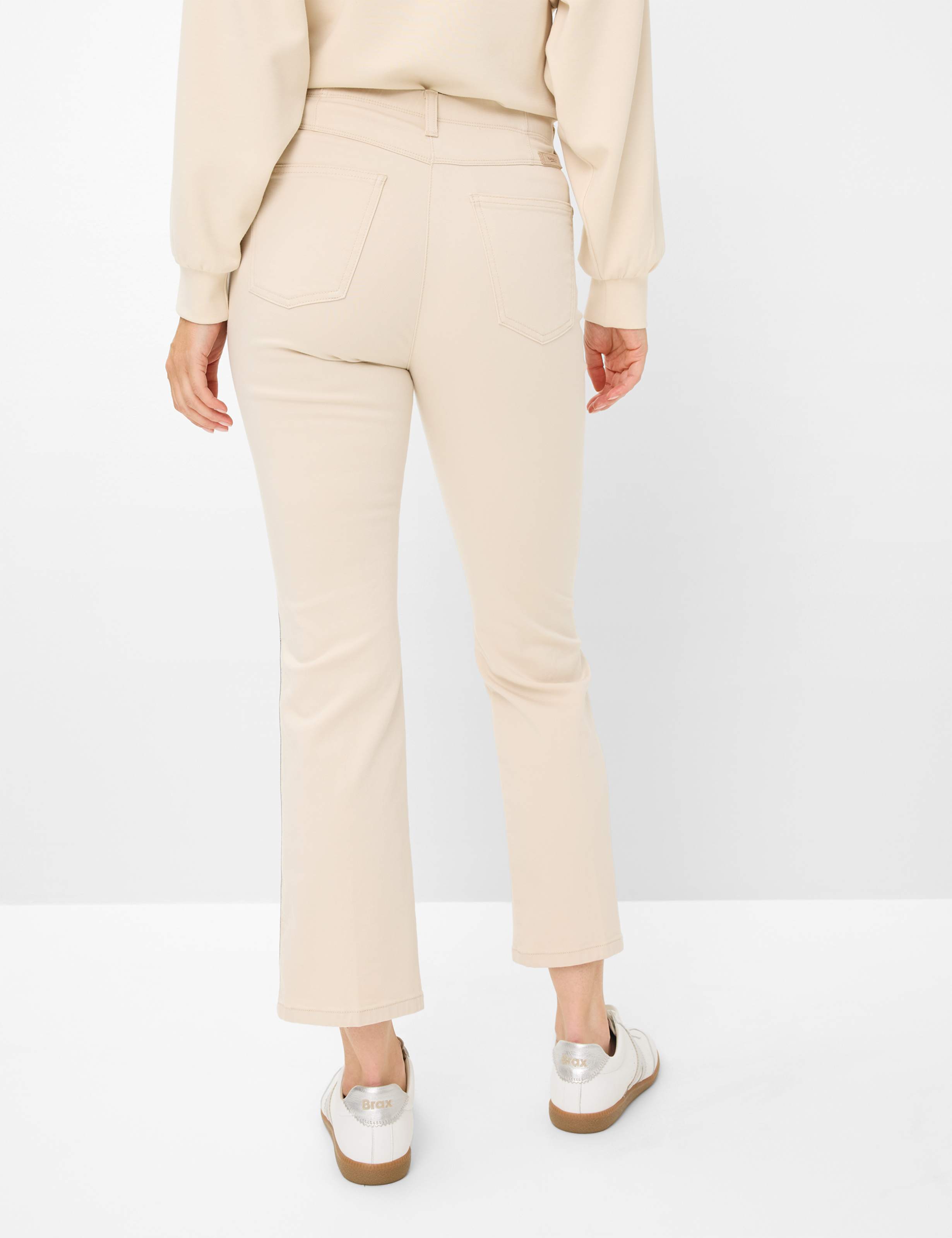 Thumbnail - Raphaela by Brax Damen Five-Pocket-Hose Style LAURA KICK CREAM, cremeweiß, Gr. 52