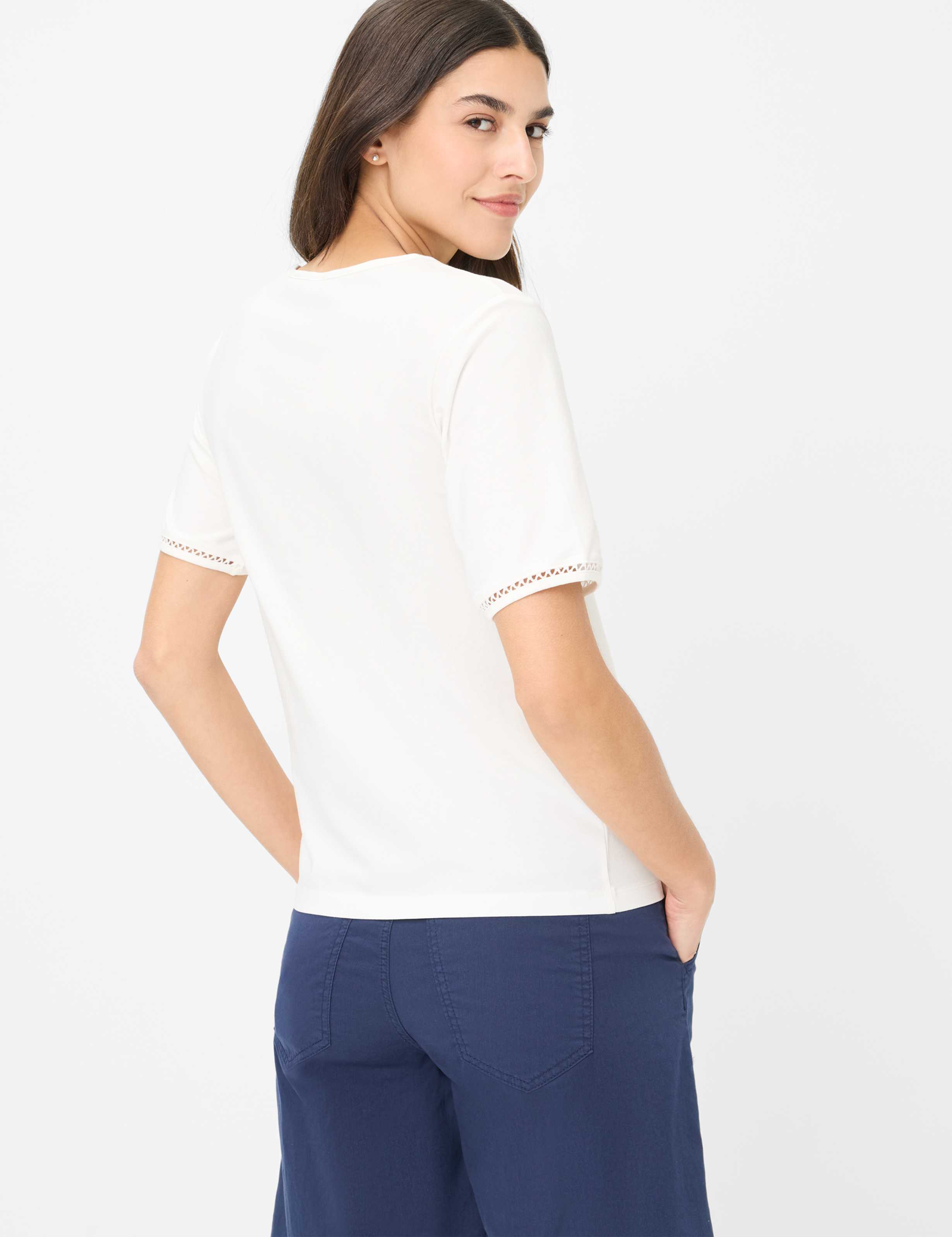Damen Style CARINA Cremeweiß  Model Rueck
