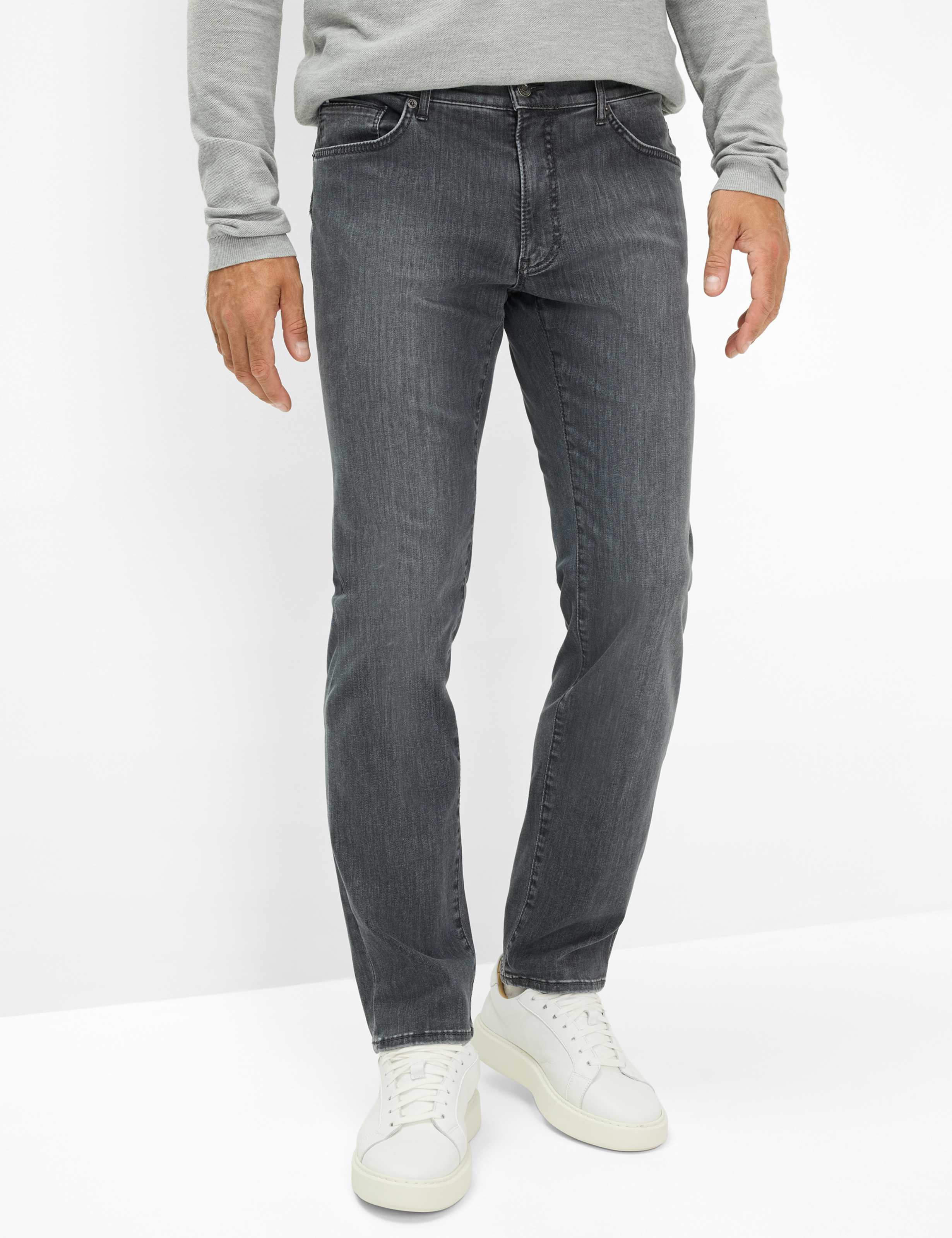 Shades of grey, Men, Style CHUCK, MODEL_FRONT_ISHOP
