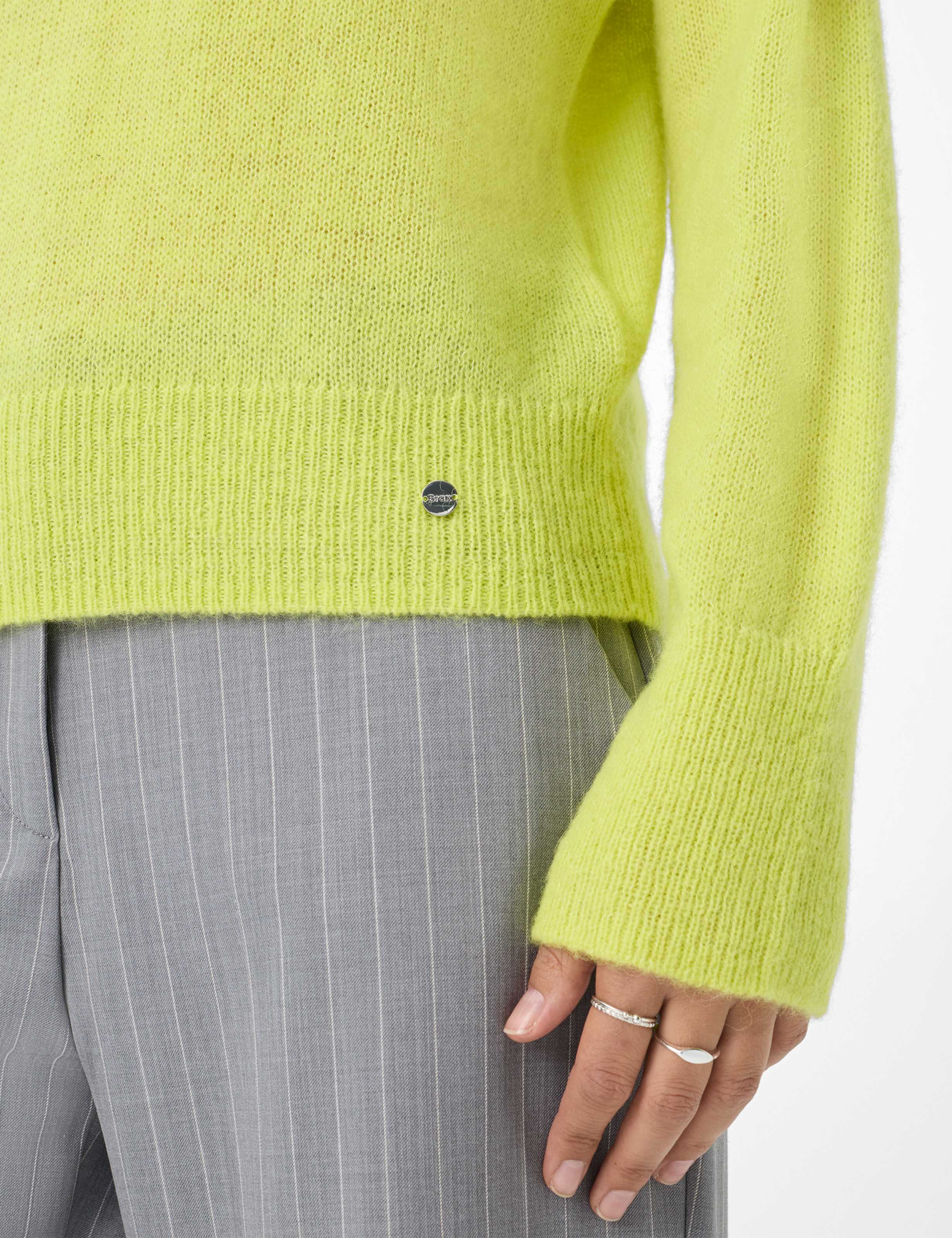 Women Style LISA Light Green  Detail 2