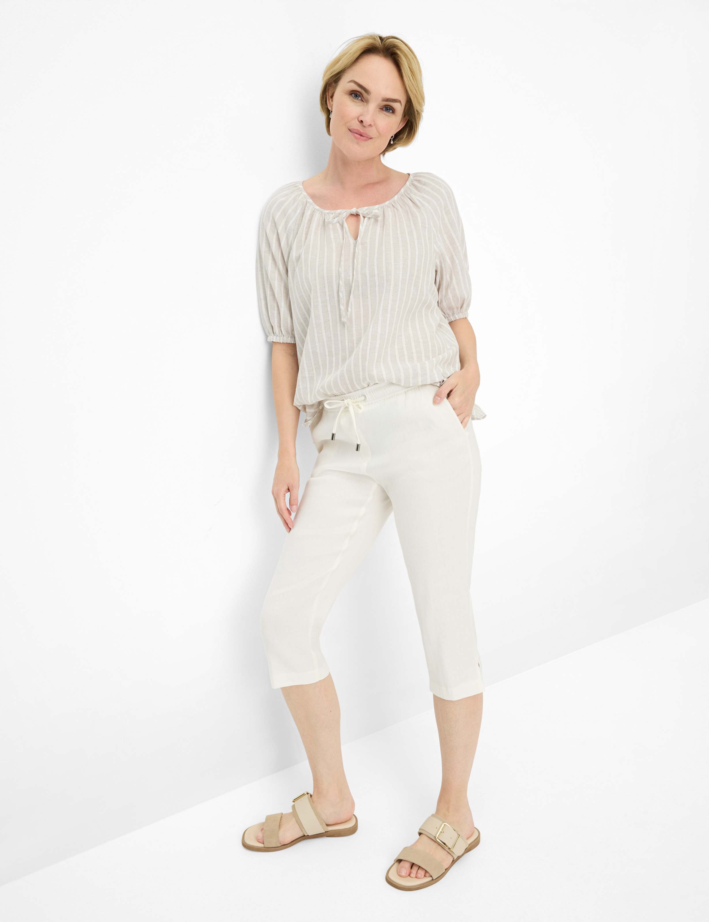 Femme Style PHILIPPA CAPRI Blanc Crème Slim Fit Détail 1