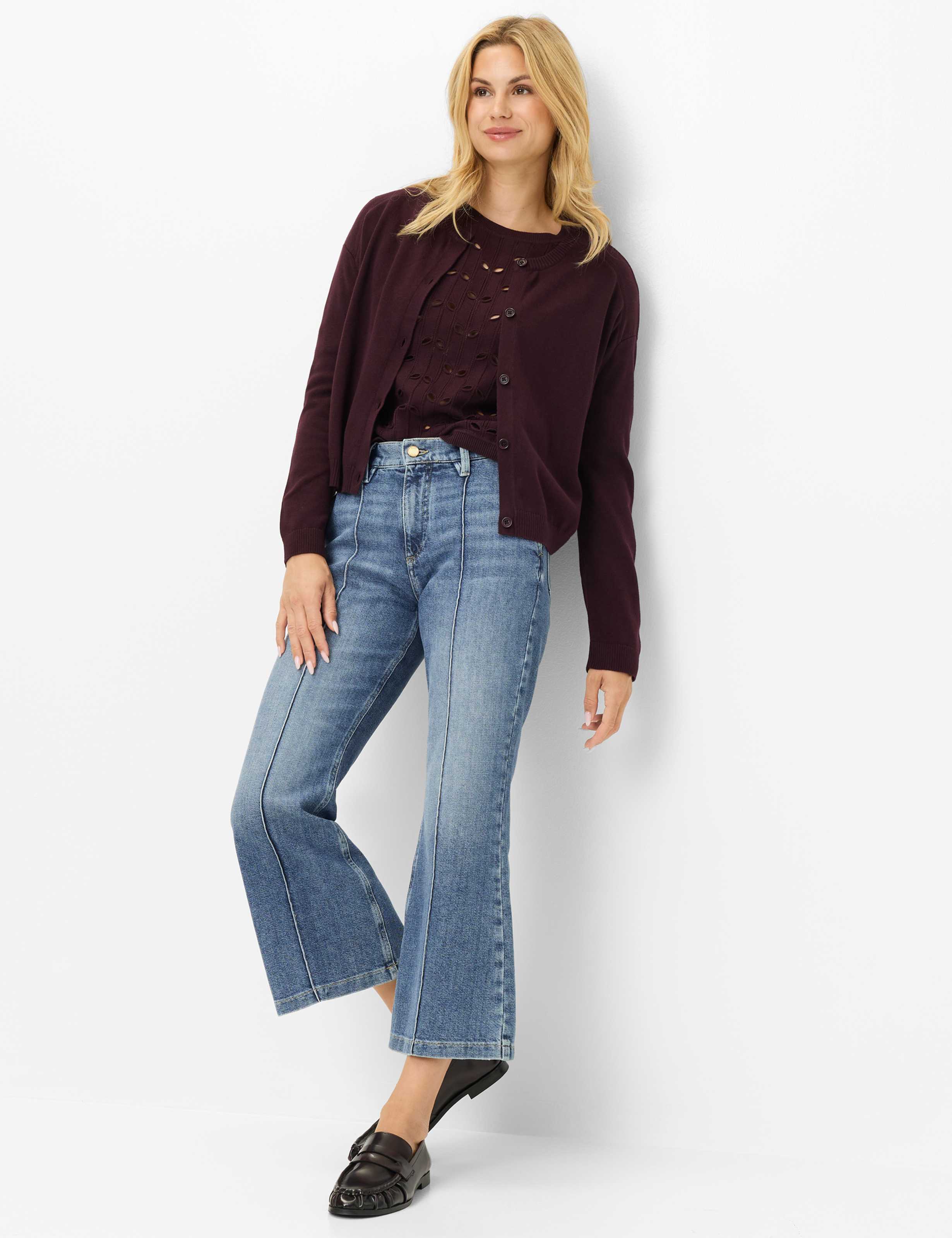 Damen Style ANN Dunkles Lila  Model Outfit