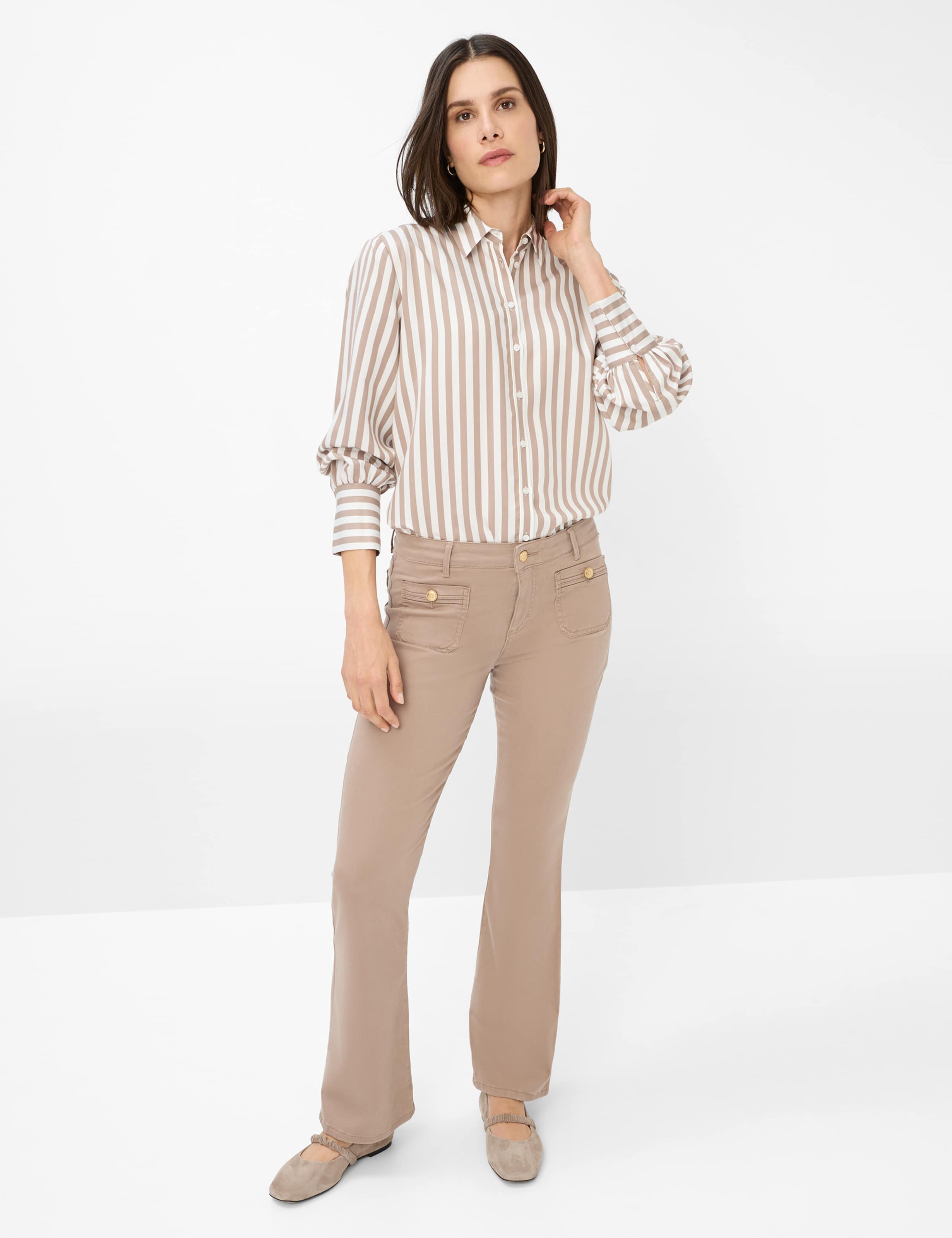 Dames Style SHAKIRA Lichtbruin Slim Fit Model outfit