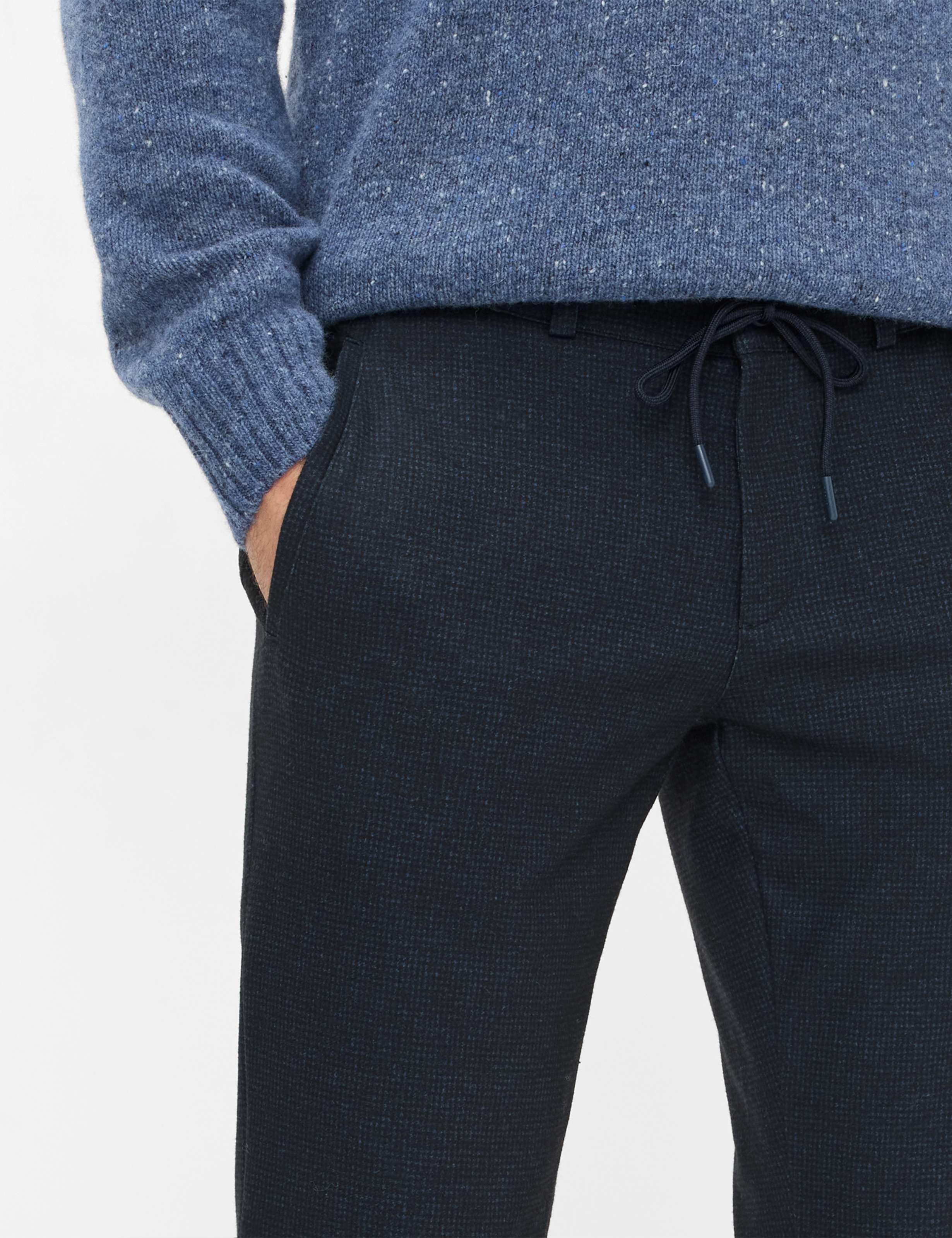 Herren Style PHIL Dunkelblau Relaxed Fit Detail 1