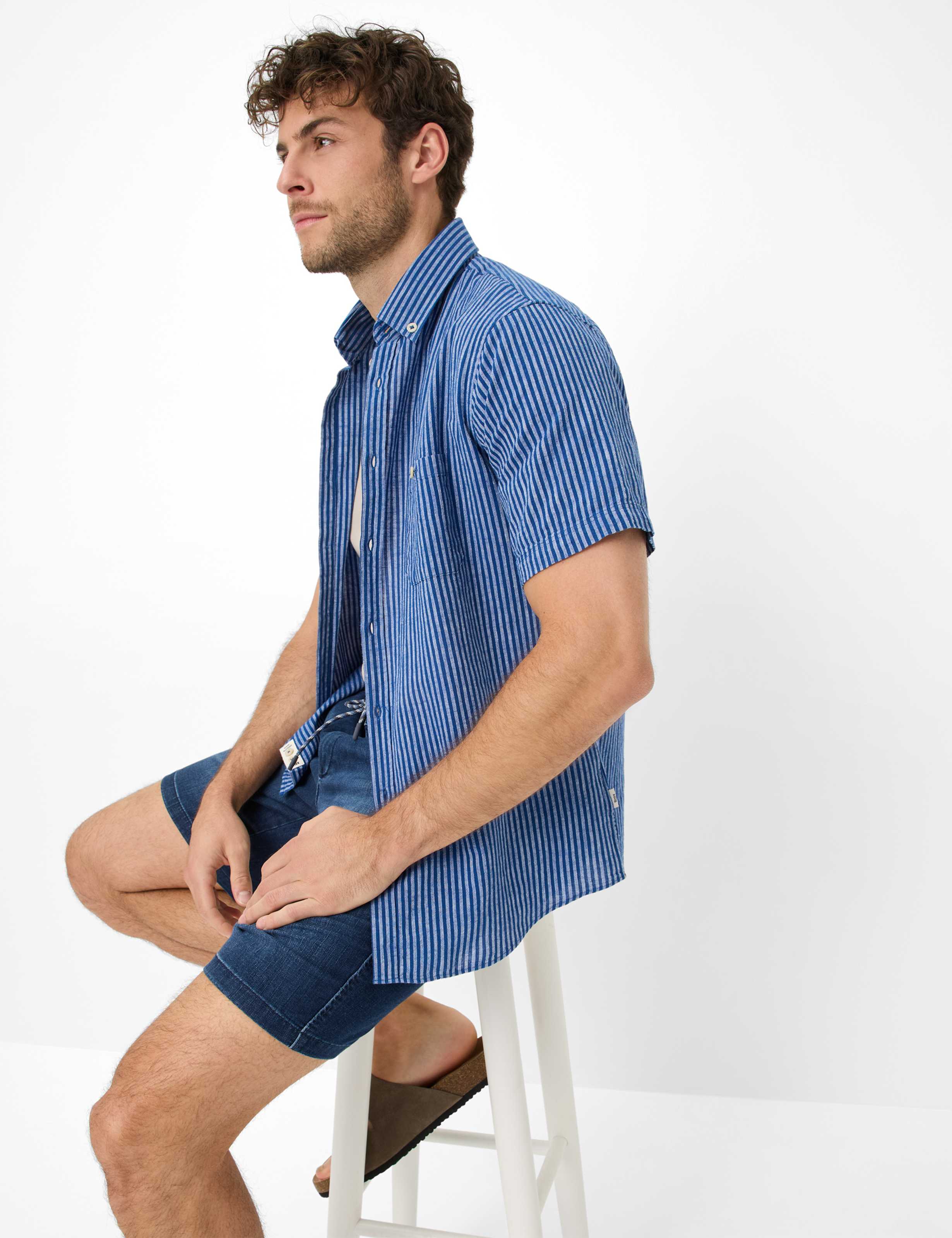 Herren Style DAN Blau  Detail 1