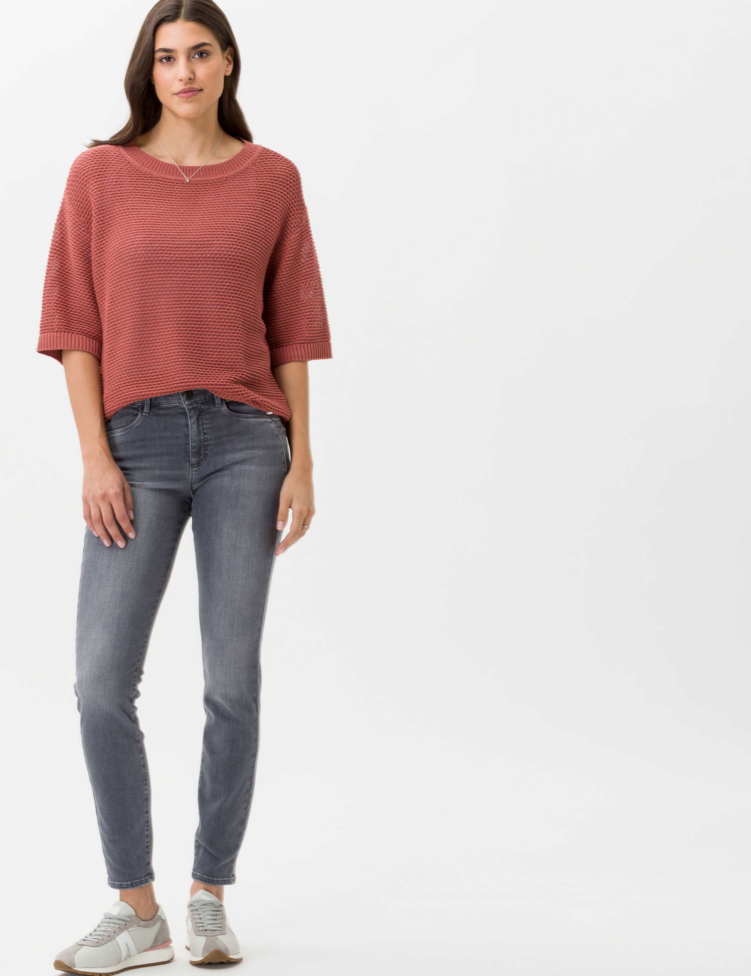 Damen Style ANA Denim Grau Skinny Fit Model Outfit