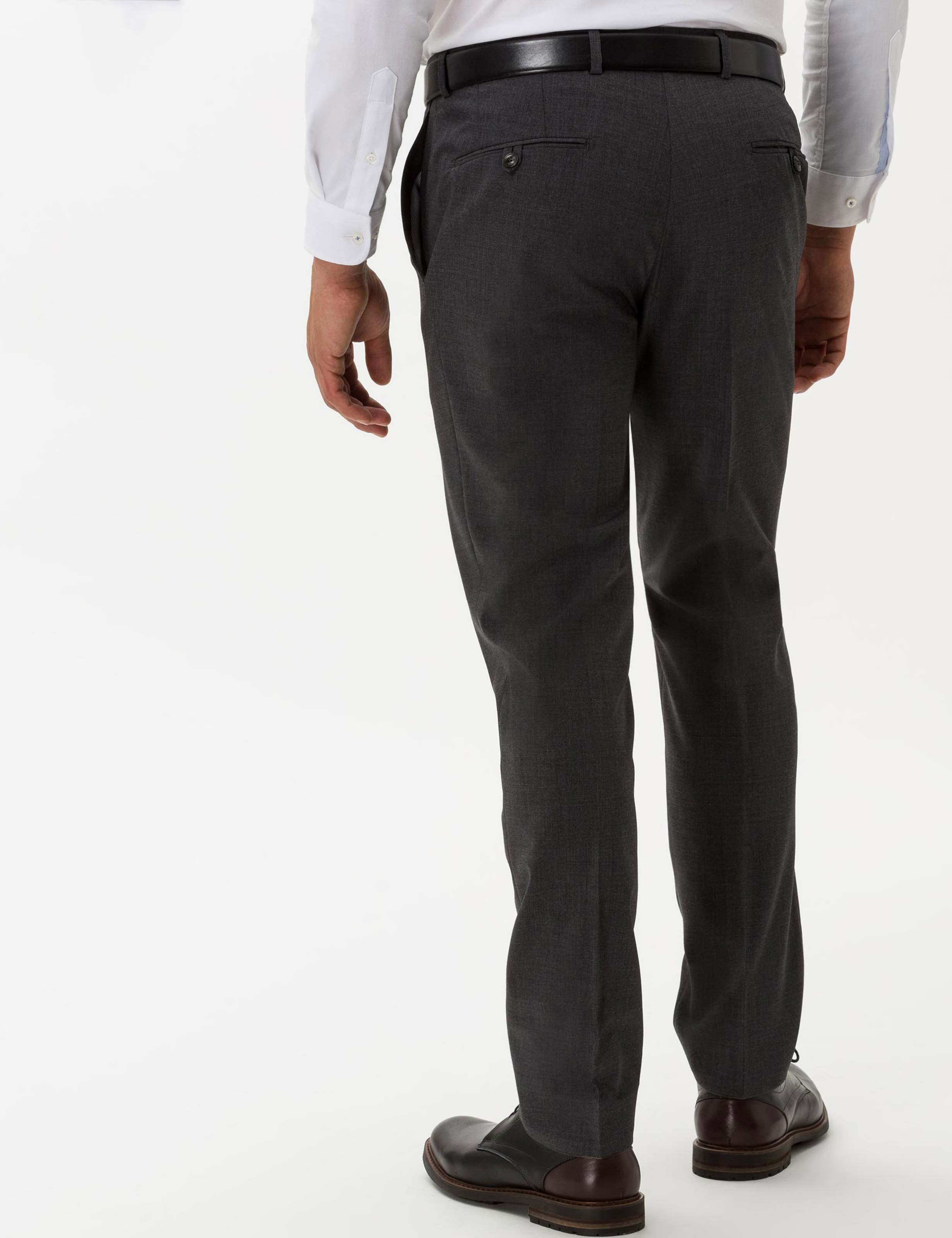 Herren Style ENRICO Grau Regular Fit Model Rueck