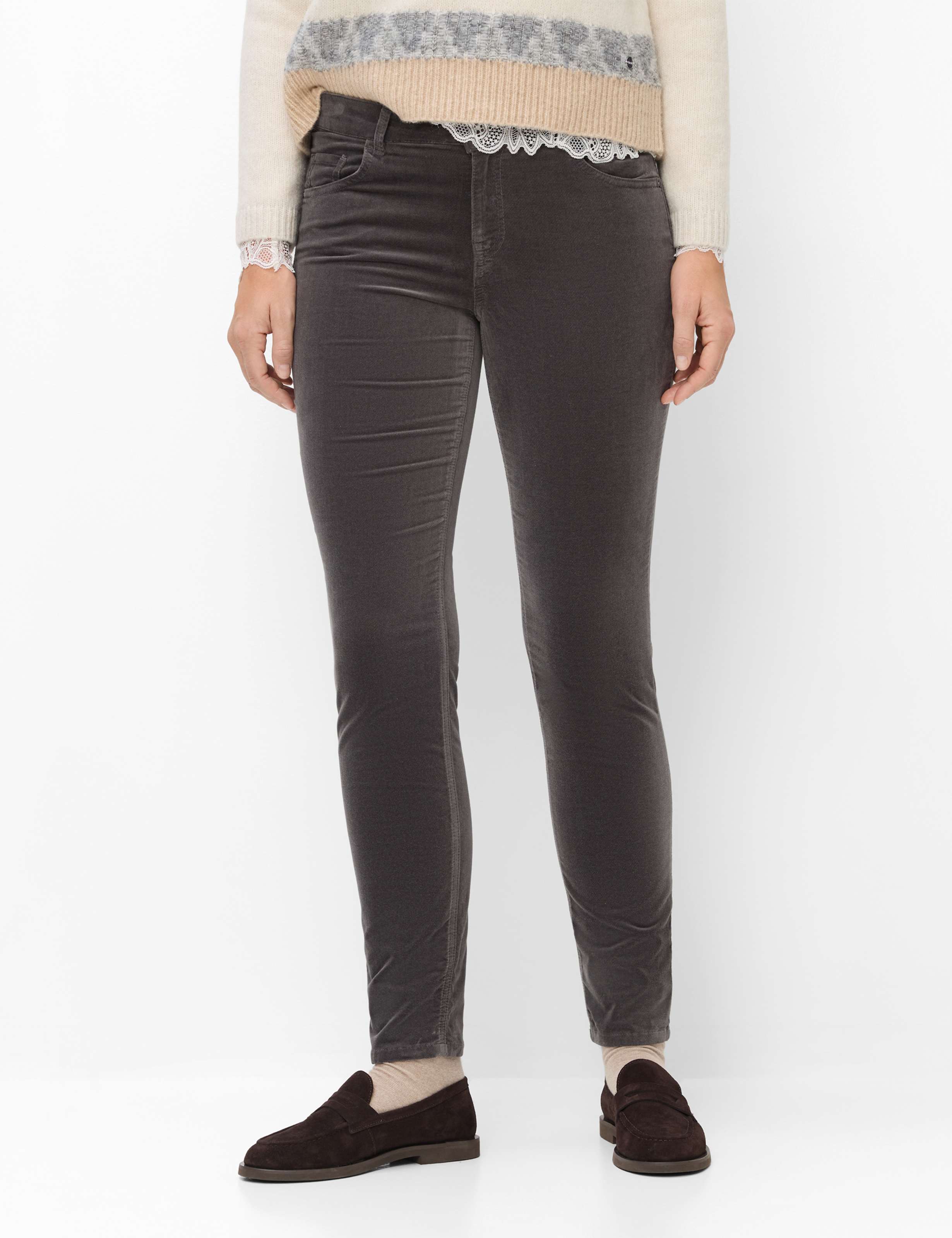 Tons gris, Femme, Style SHAKIRA, MODEL_FRONT_ISHOP