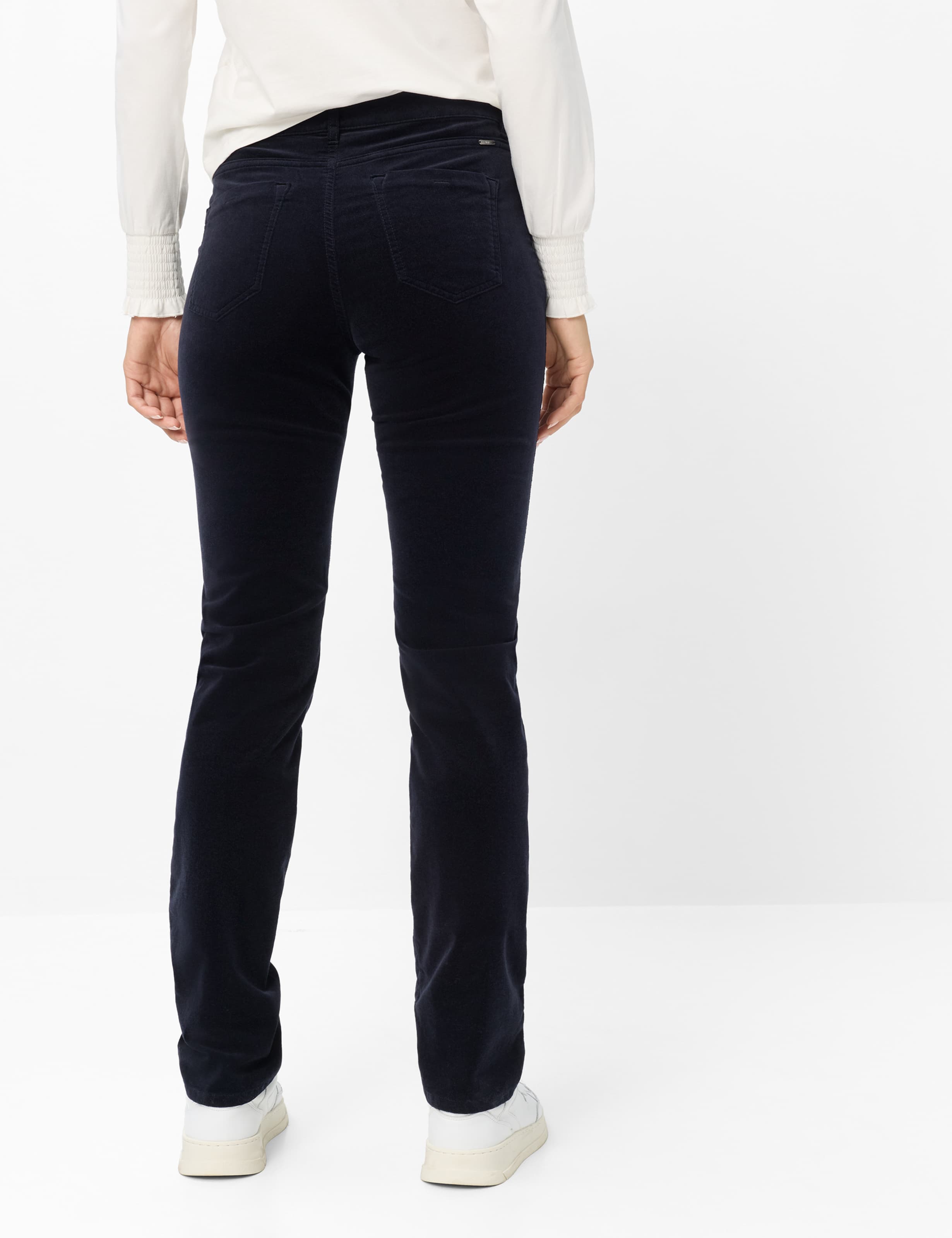 Damen Style MARY Dunkelblau Regular Fit Model Rueck