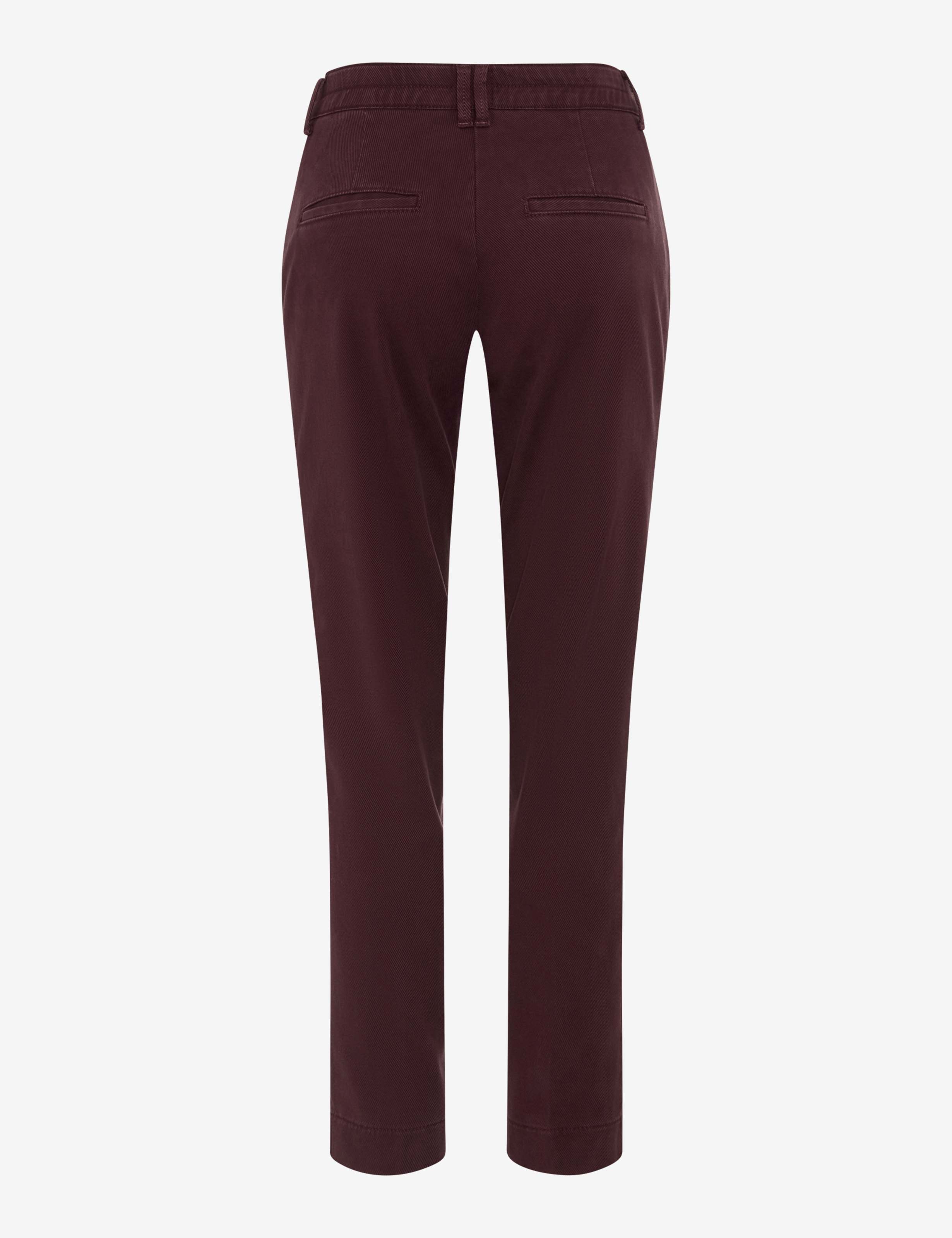 Nuancer af lilla, Kvinder, Style MARON S, FREISTELLER_RUECK_ISHOP